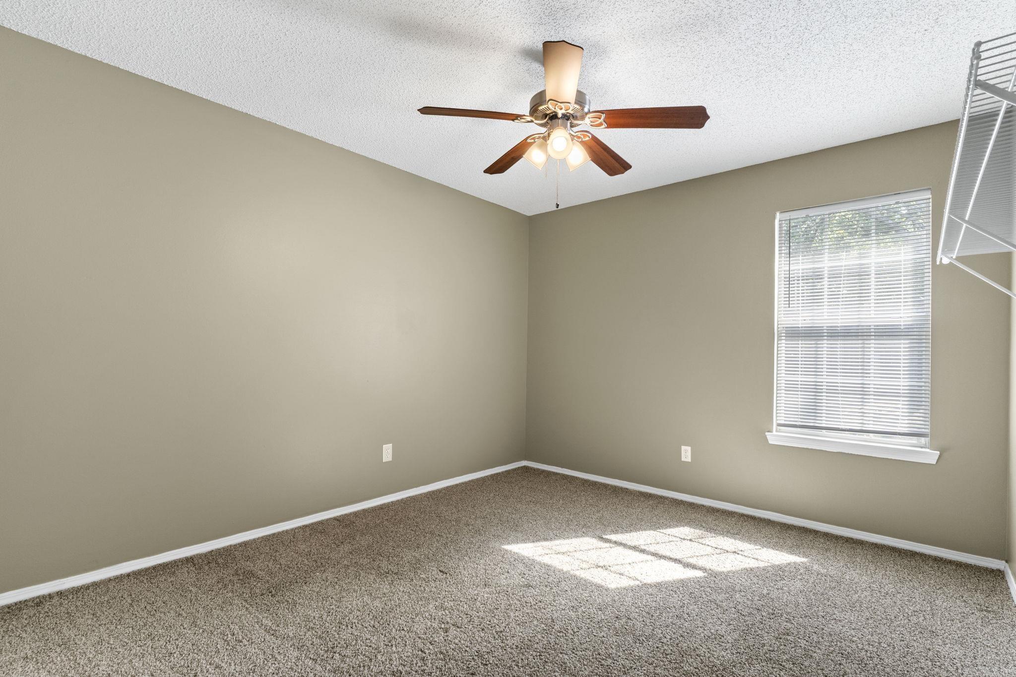 CHERRY CREEK - Residential