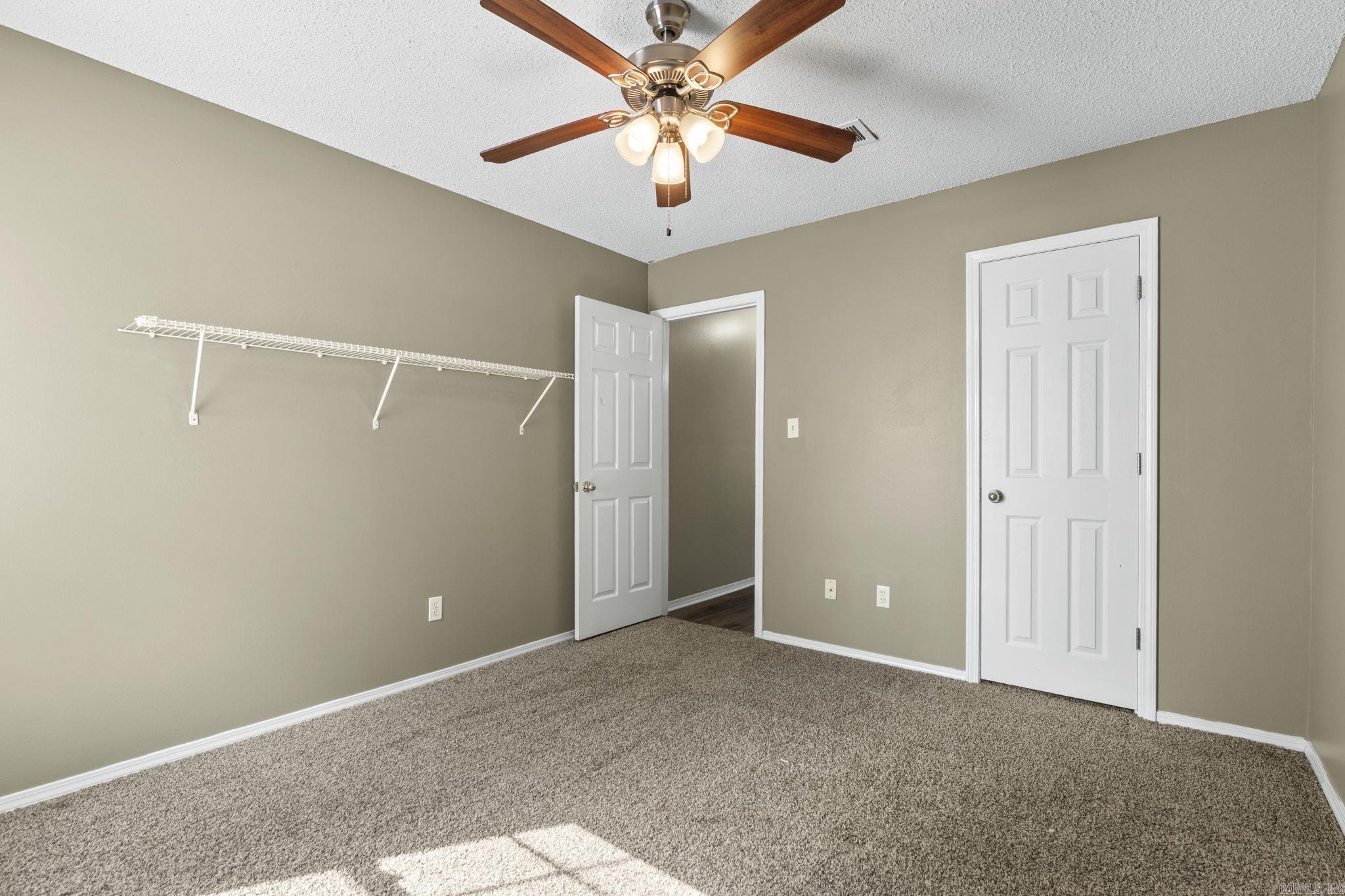 CHERRY CREEK - Residential