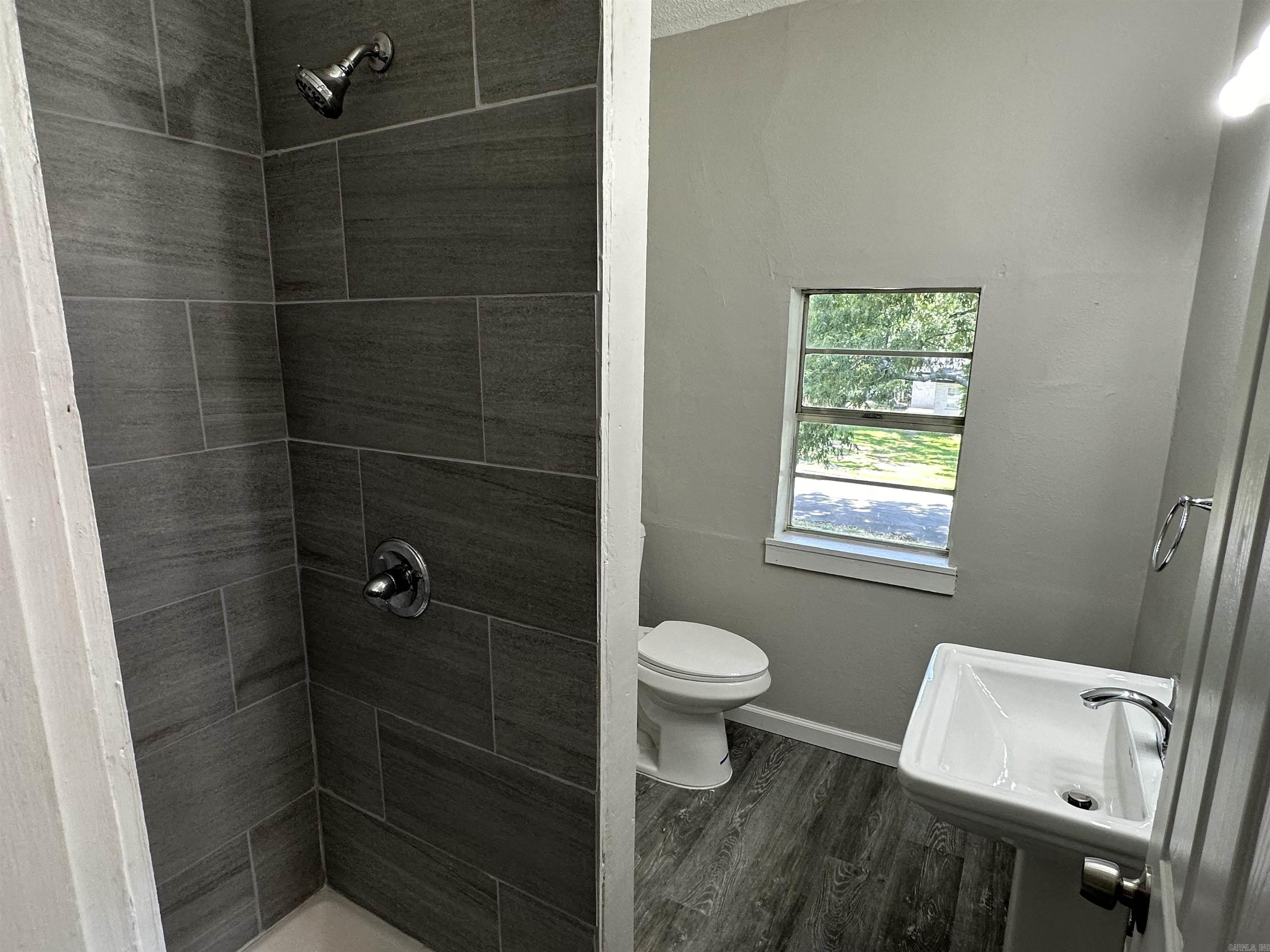 Moore & Penzel - Residential