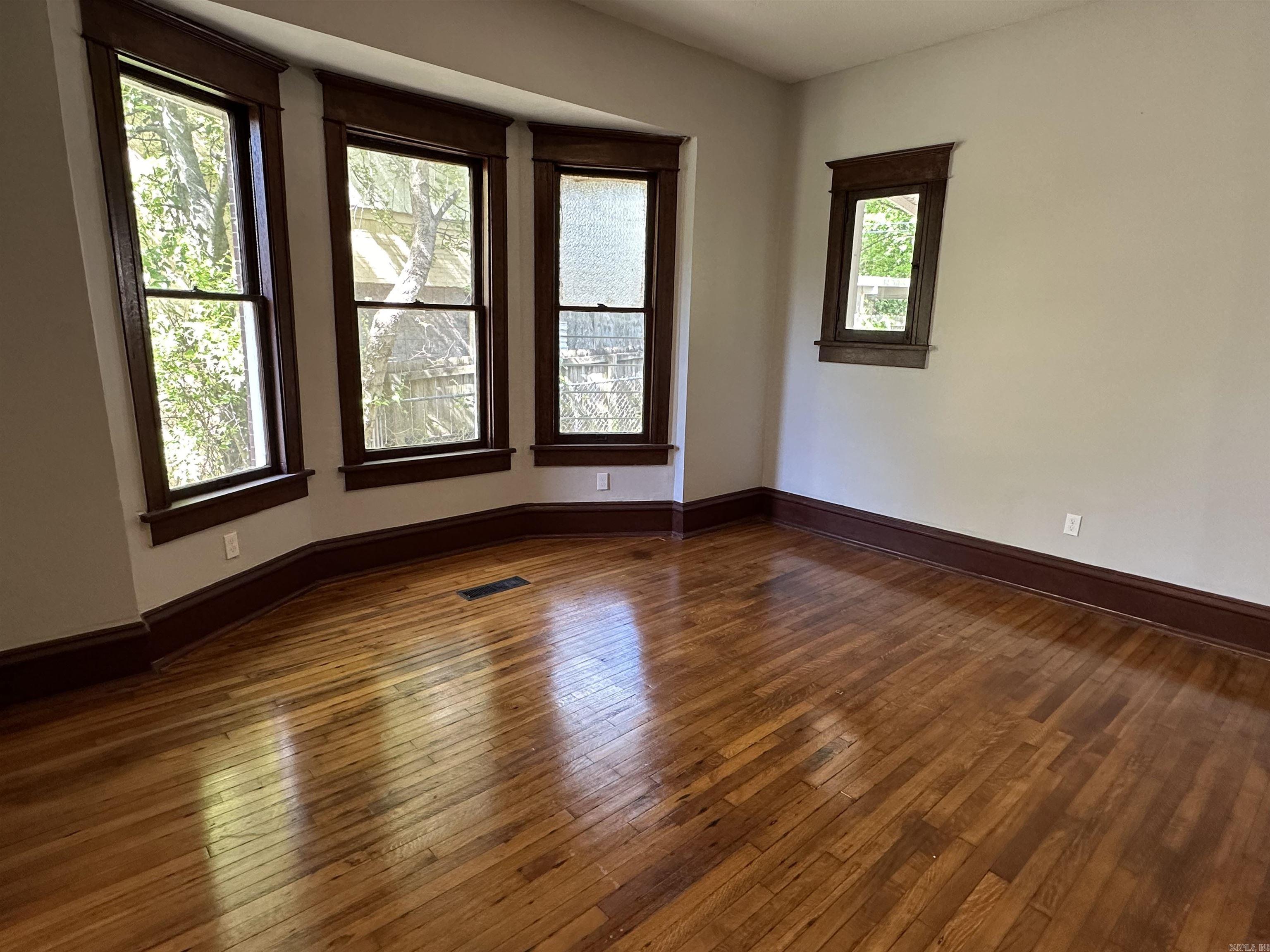 Moore & Penzel - Residential