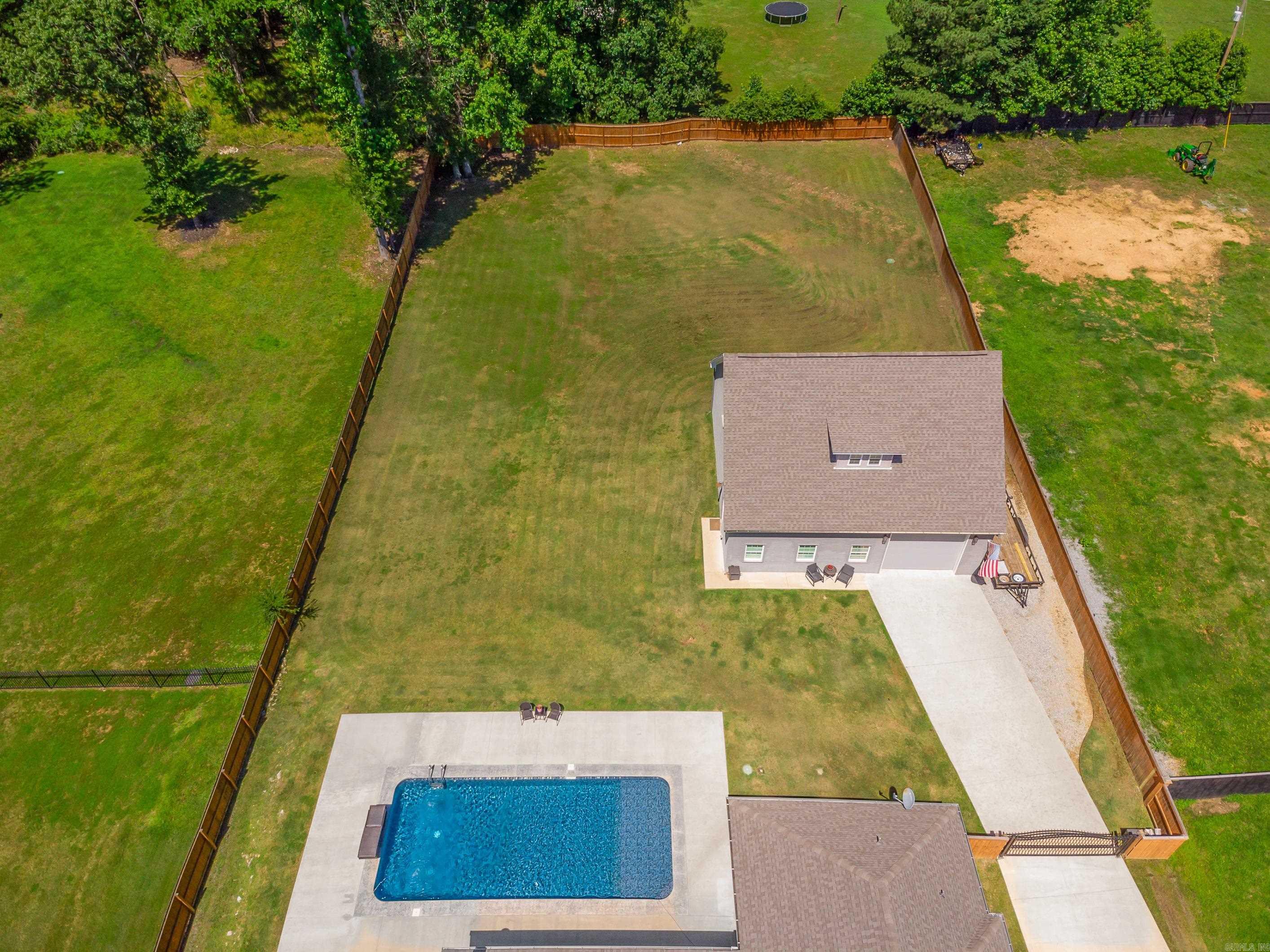 THE VINEYARD - Residential