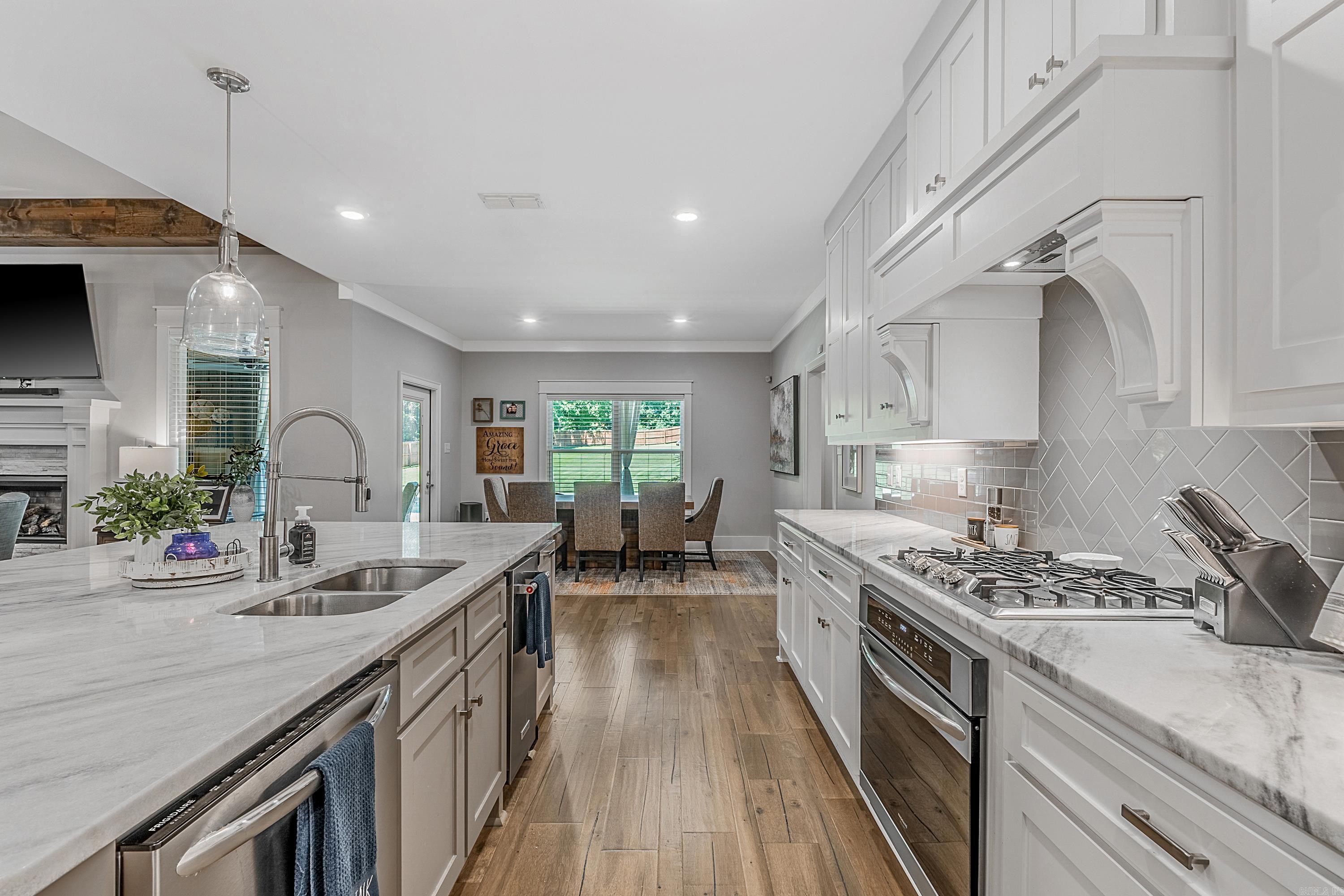 THE VINEYARD - Residential