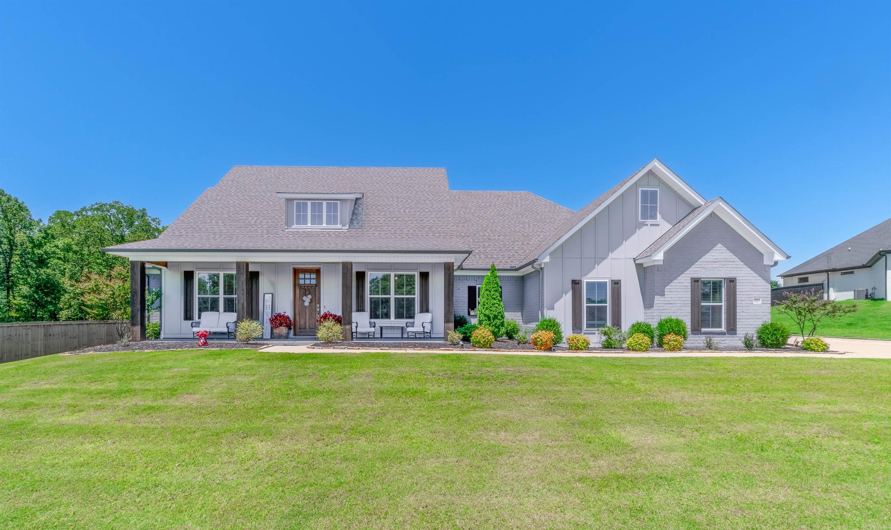 THE VINEYARD - Residential