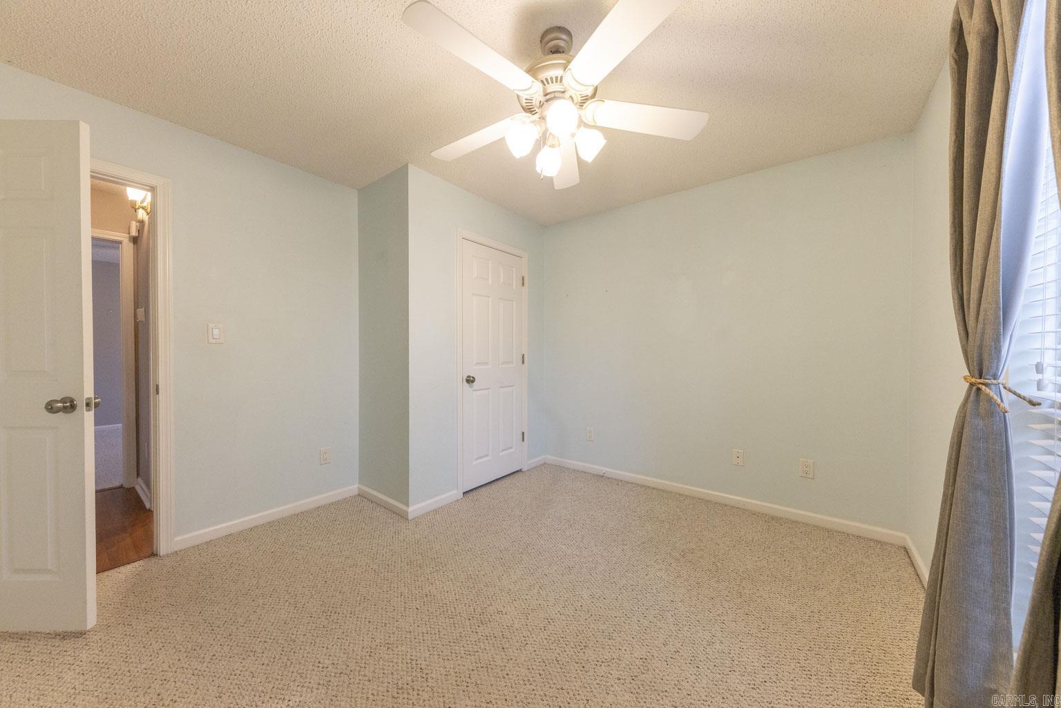 MEADOWLAKE - Residential