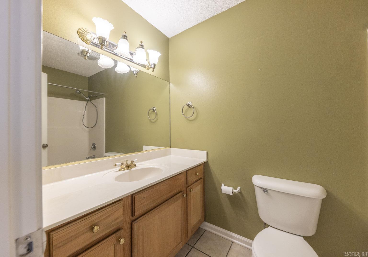 MEADOWLAKE - Residential