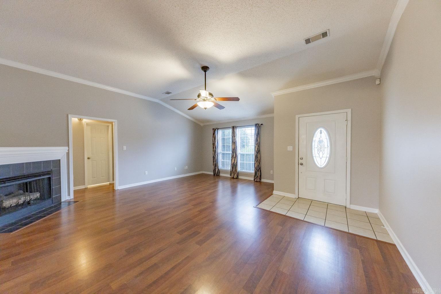 MEADOWLAKE - Residential