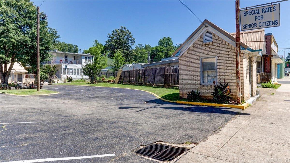 HSR BLK - Commercial Sale