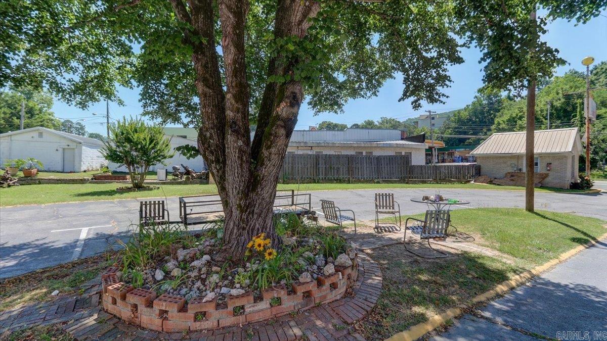 HSR BLK - Commercial Sale