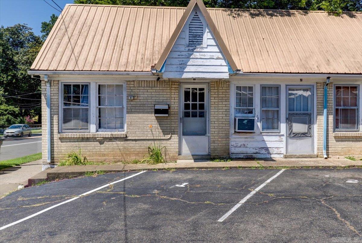 HSR BLK - Commercial Sale