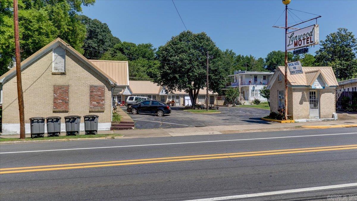 HSR BLK - Commercial Sale