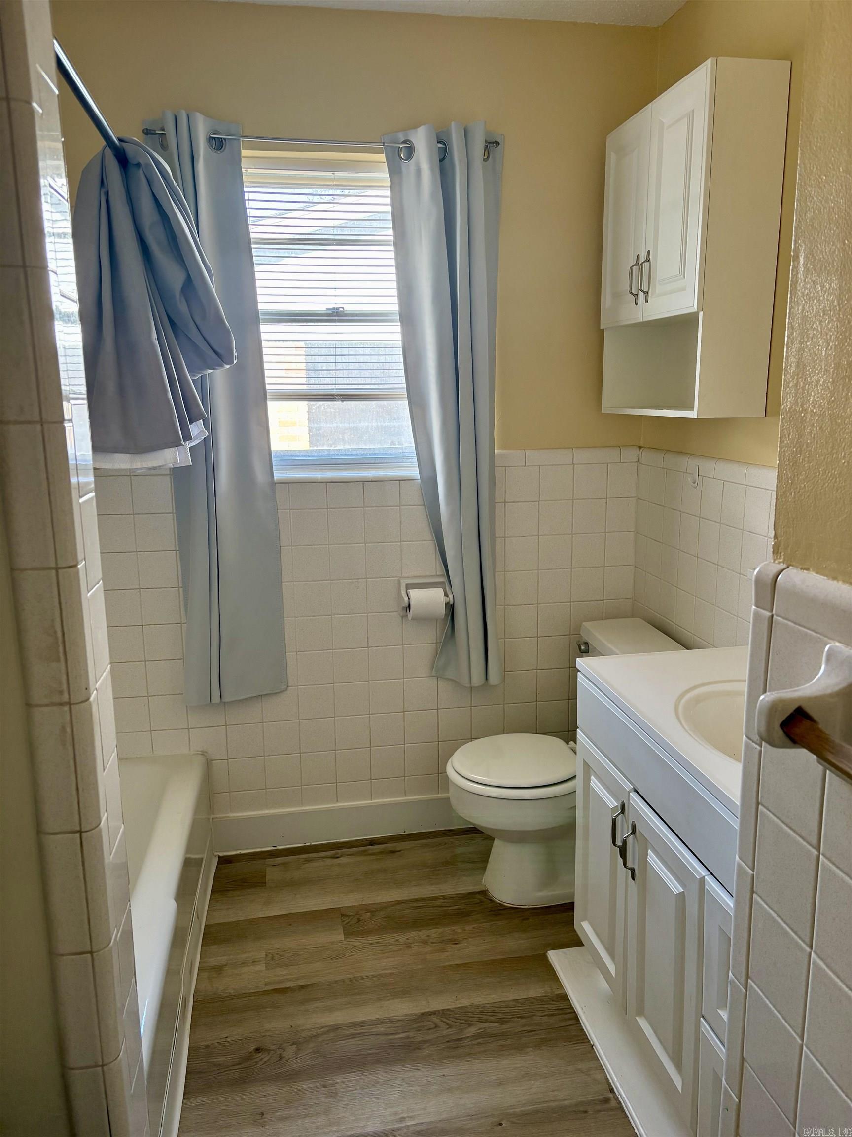 Briarwood - Residential Lease