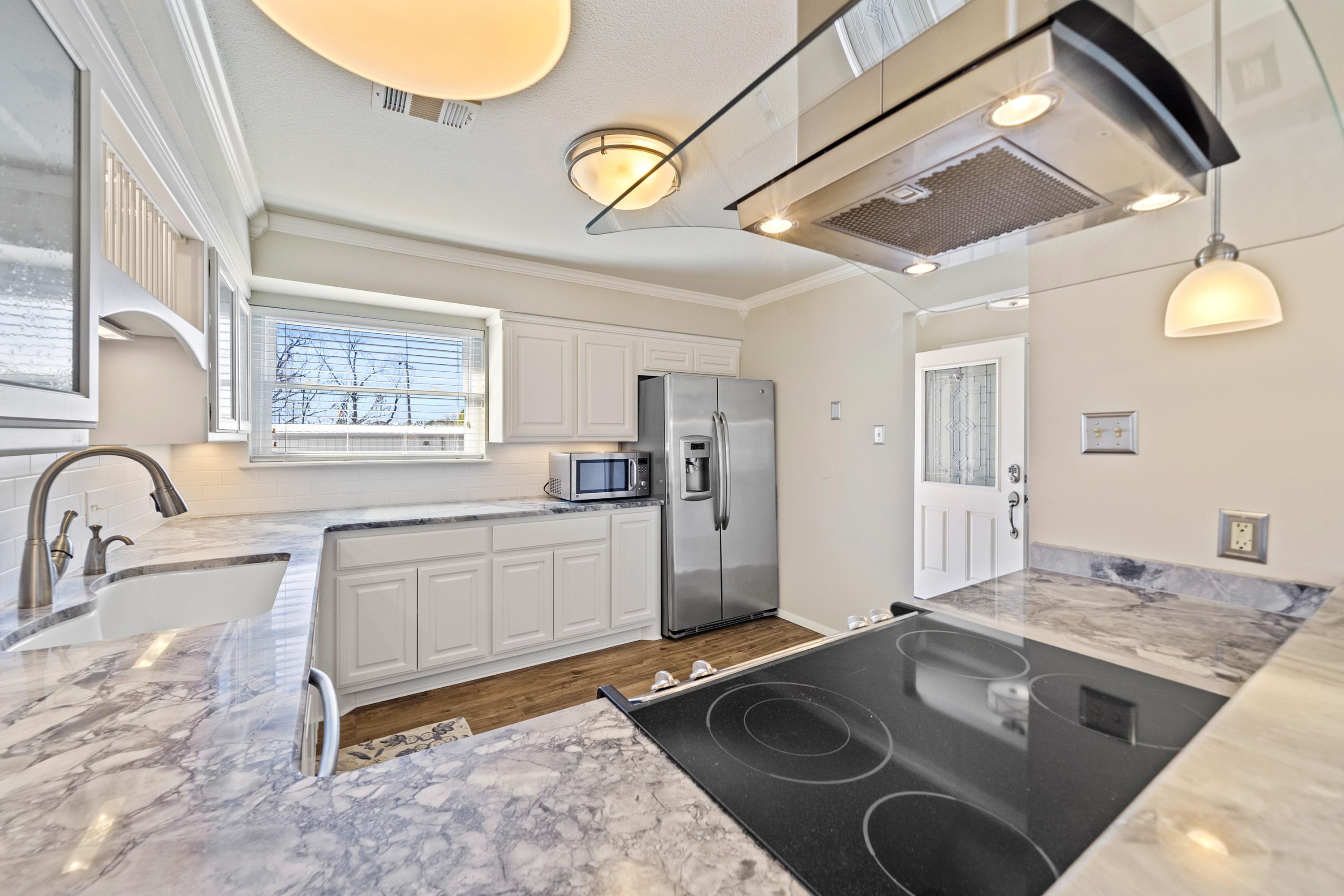 Westport Bay Town House - Residential