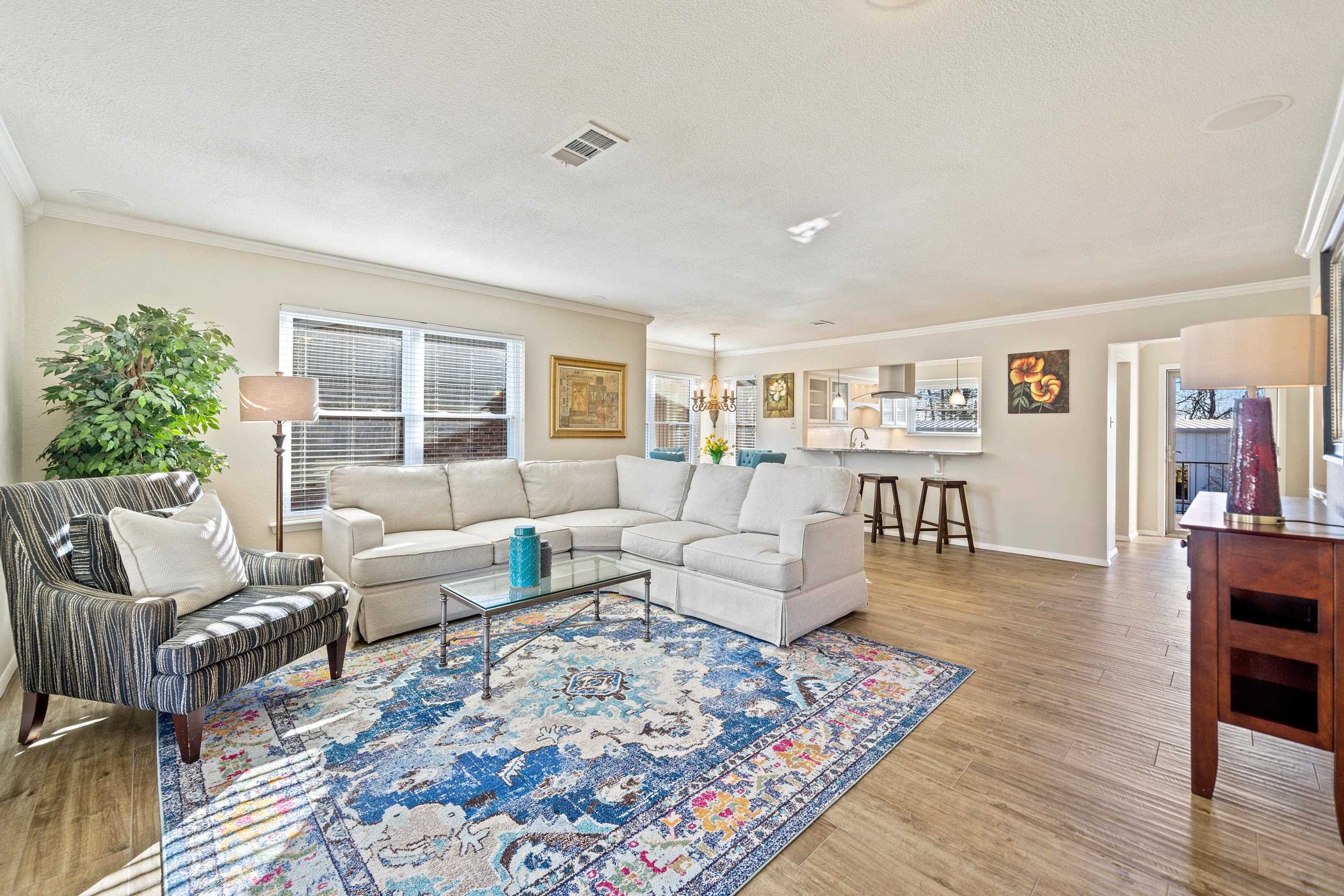 Westport Bay Town House - Residential