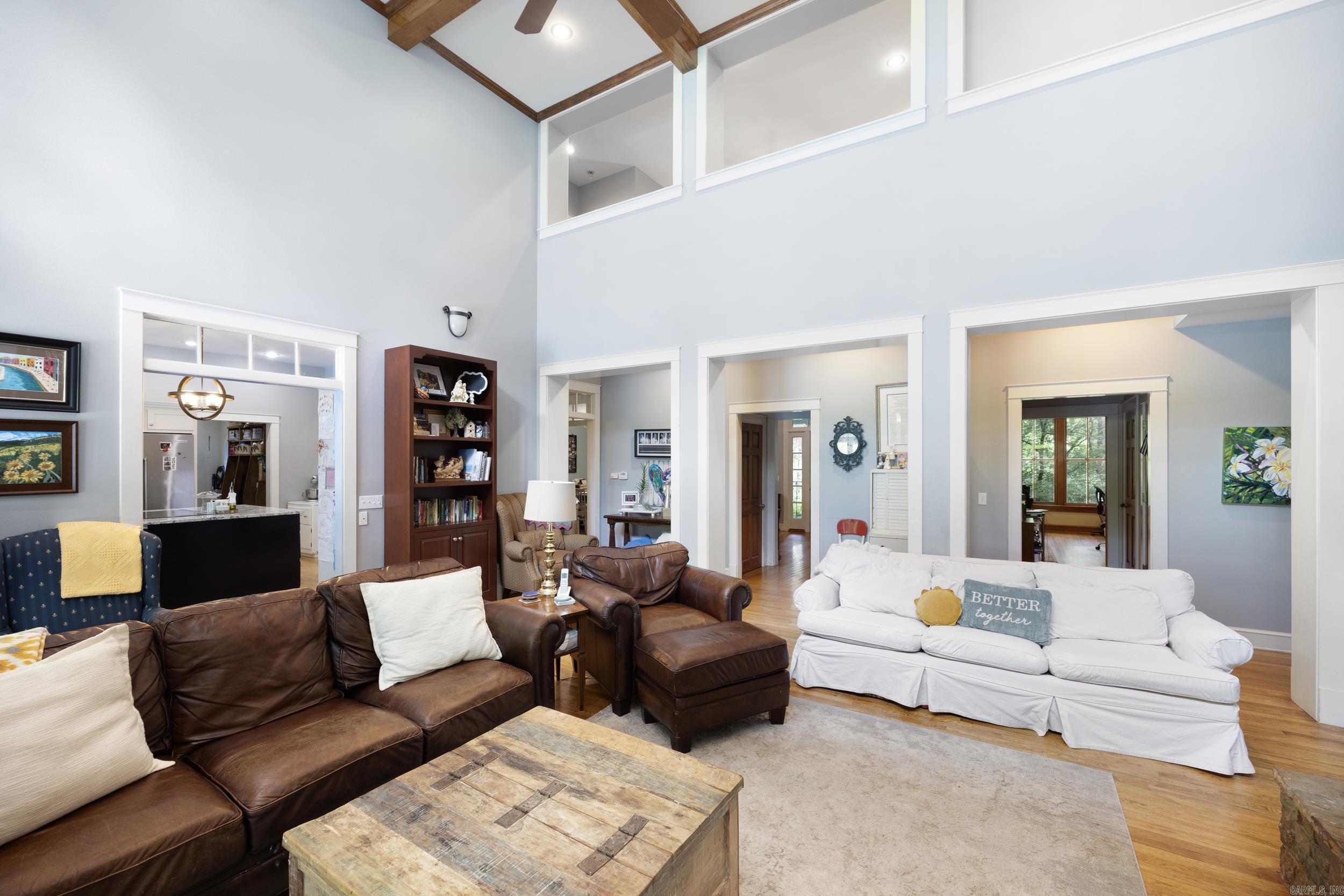 RIVER OAKS - Residential