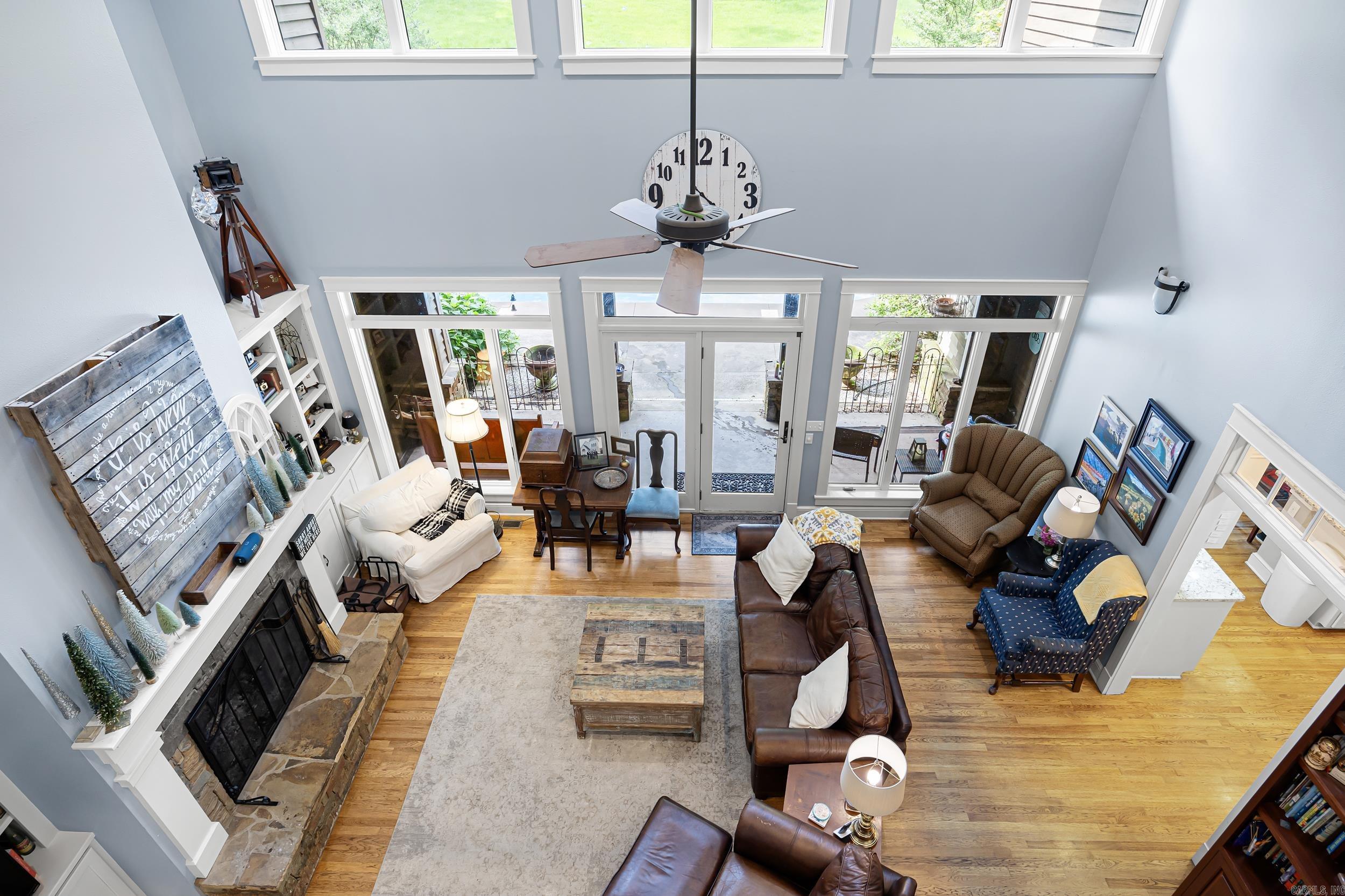 RIVER OAKS - Residential