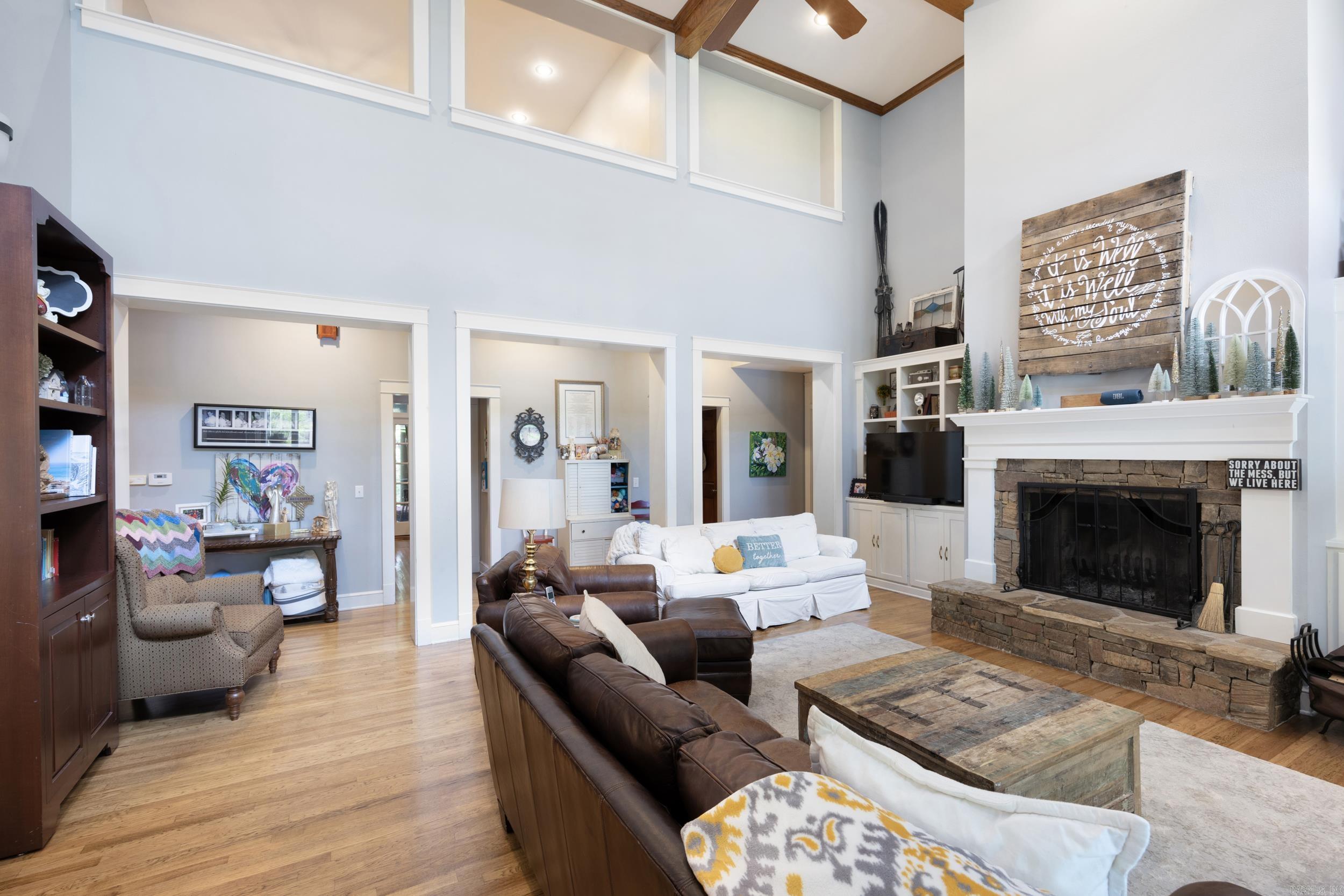 RIVER OAKS - Residential