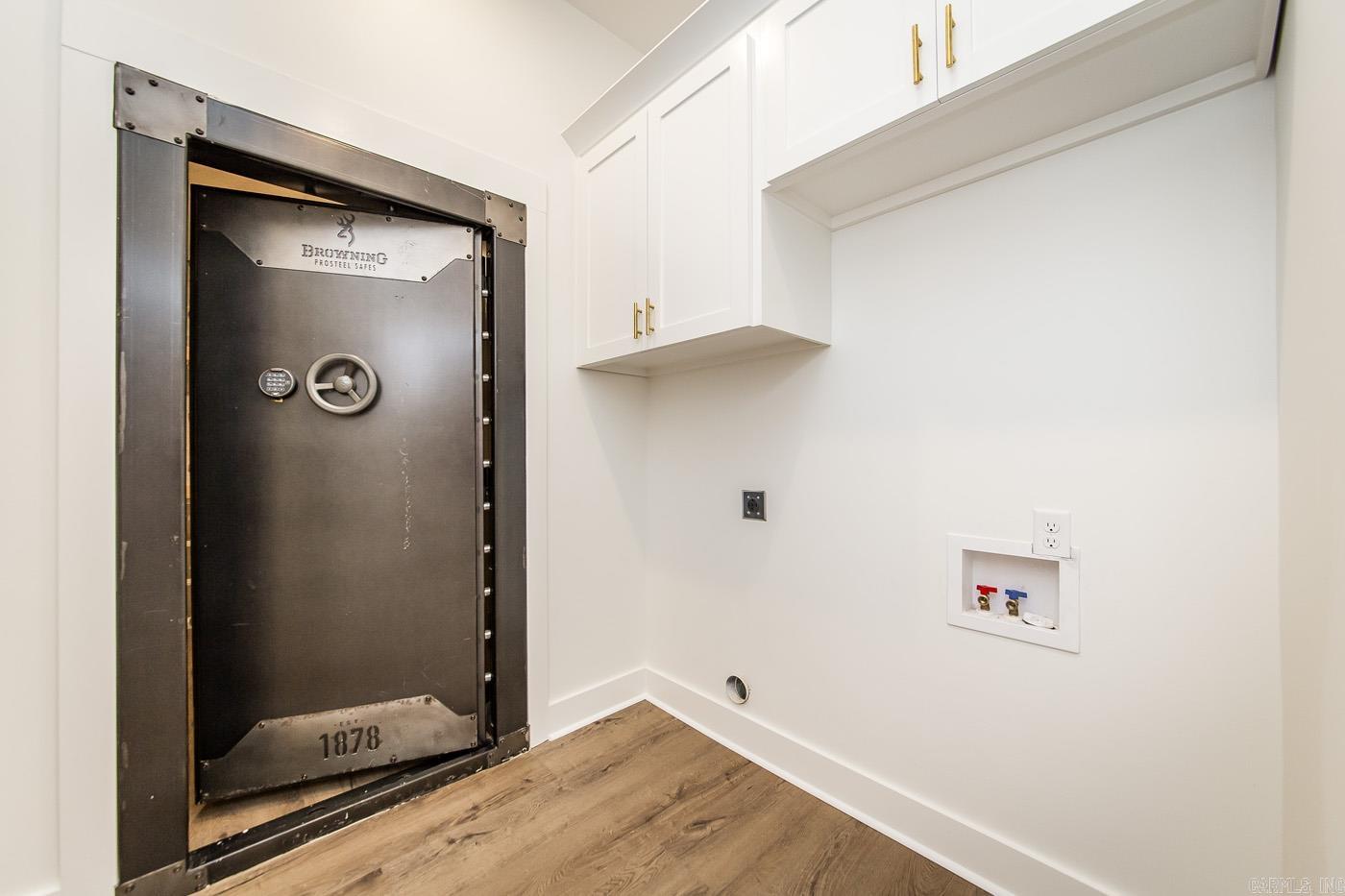 GREYSTONE - Residential