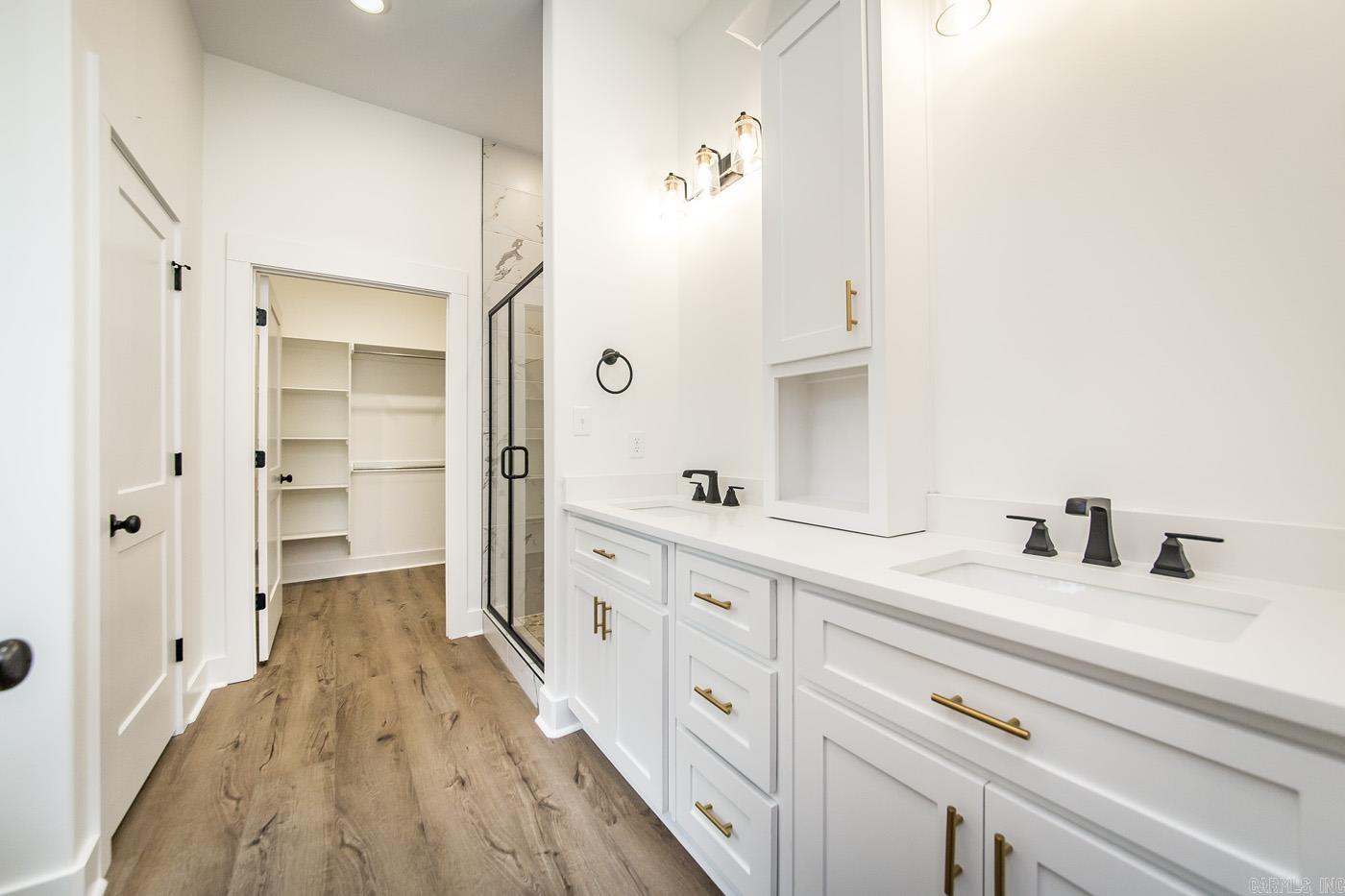 GREYSTONE - Residential