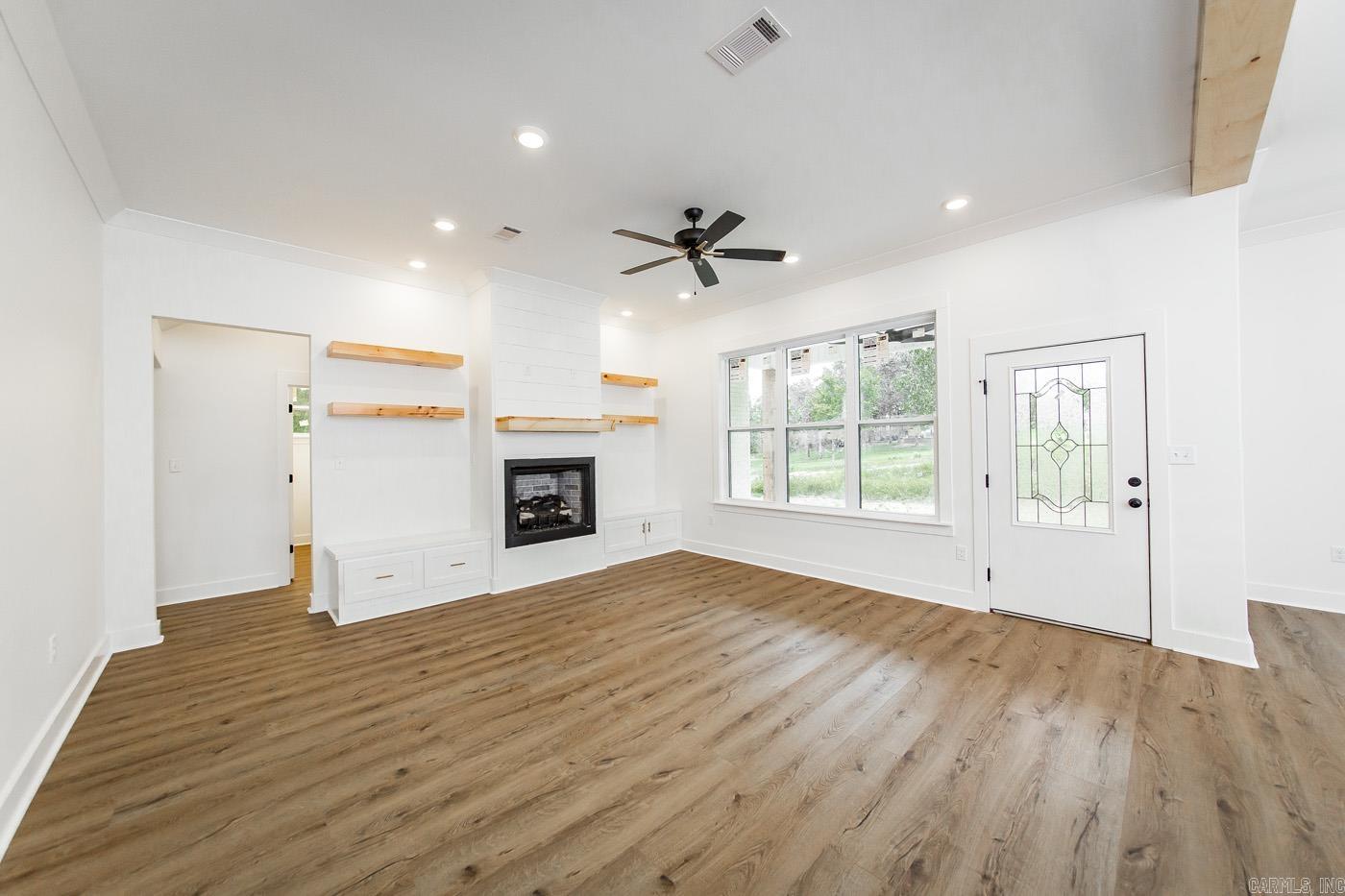 GREYSTONE - Residential