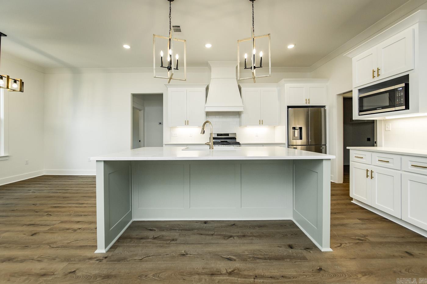 GREYSTONE - Residential