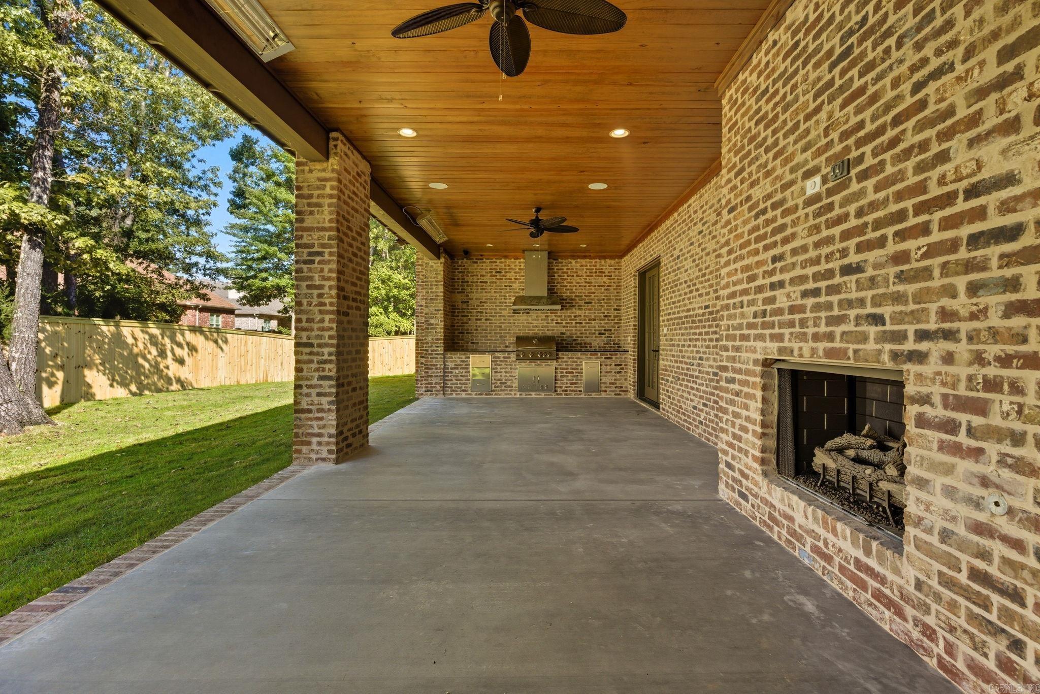 CHENAL VALLEY ORLE - Residential
