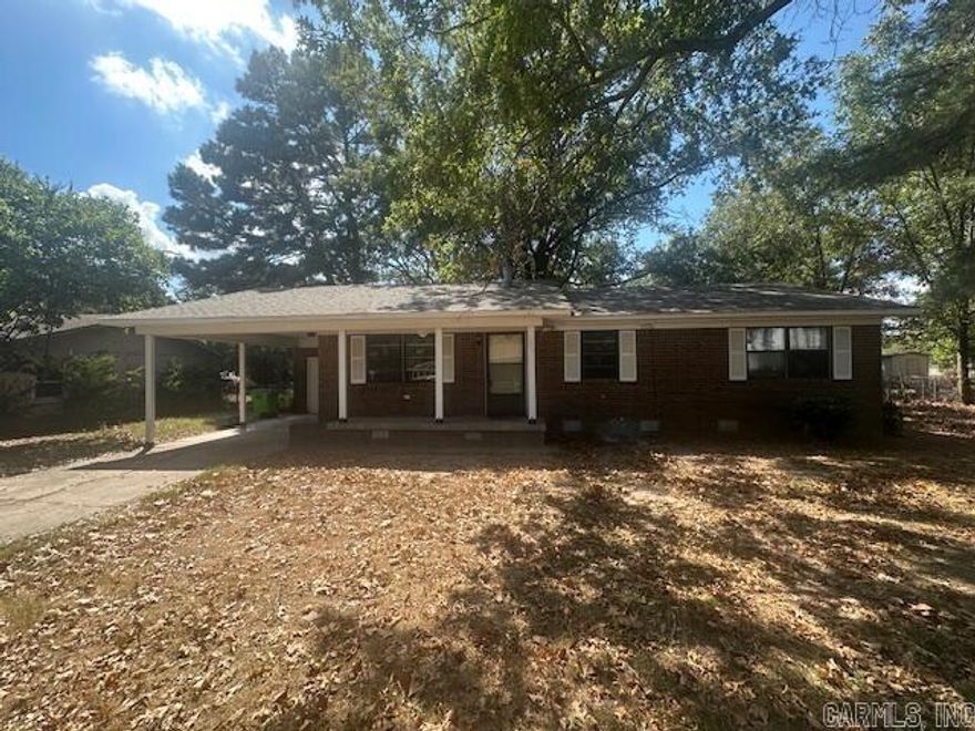 Great starter home in the heart of Lonoke! This 3 bedroom 1.5 baths, sunroom and a bonus room that could be used as a 4th bedroom. It features a nice dining area, spacious laundry room, fresh paint & new flooring throughout. Outside, enjoy the tree shaded, fenced backyard with a covered patio area.