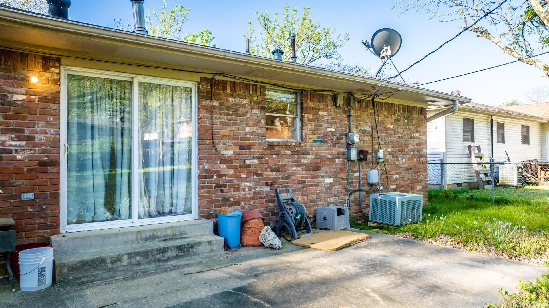 Ellis Acres - Residential Lease