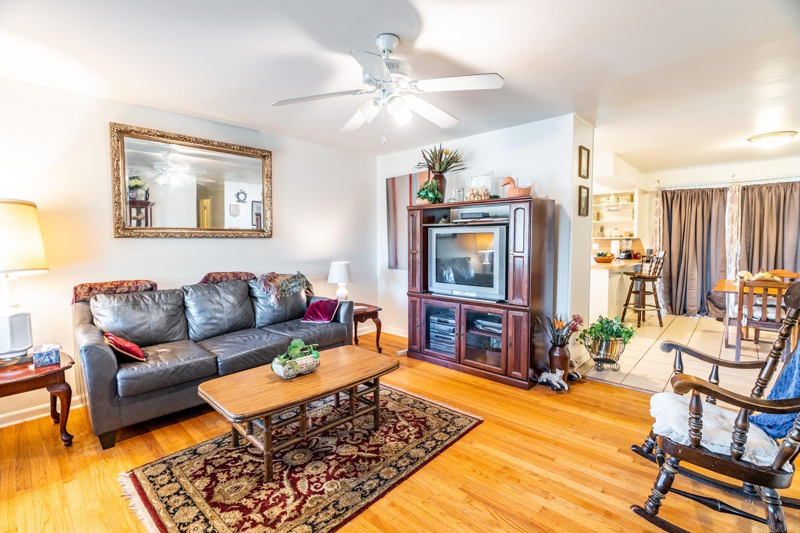 Ellis Acres - Residential Lease