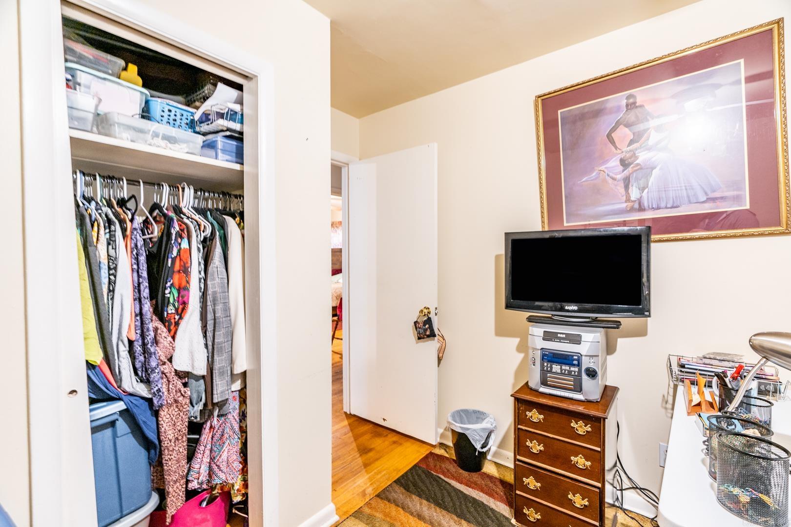 Ellis Acres - Residential Lease