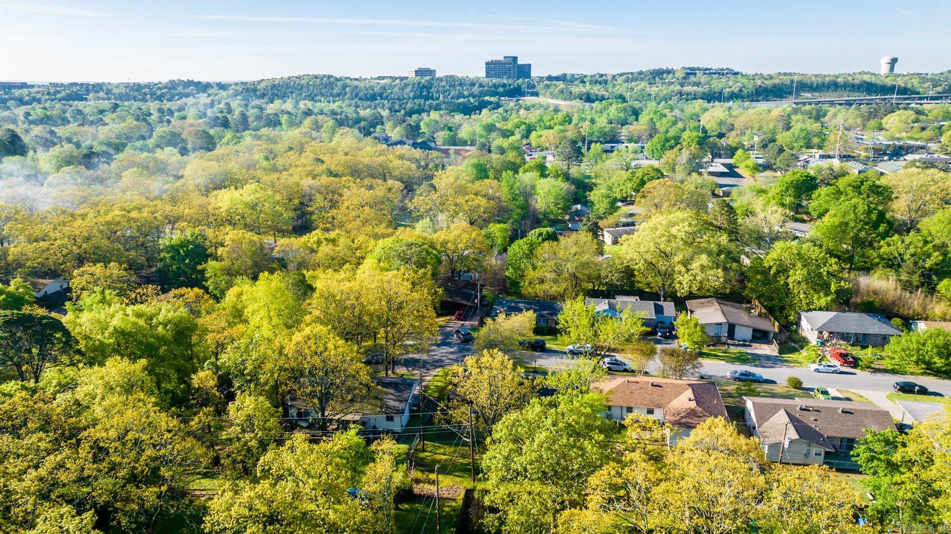 Ellis Acres - Residential Lease