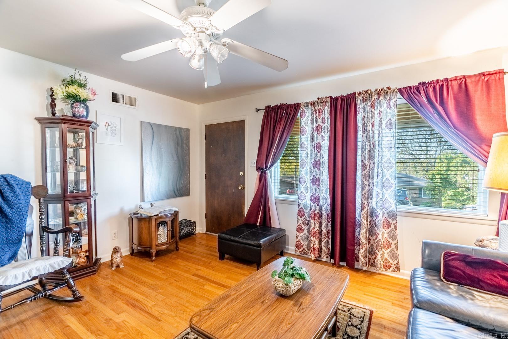 Ellis Acres - Residential Lease