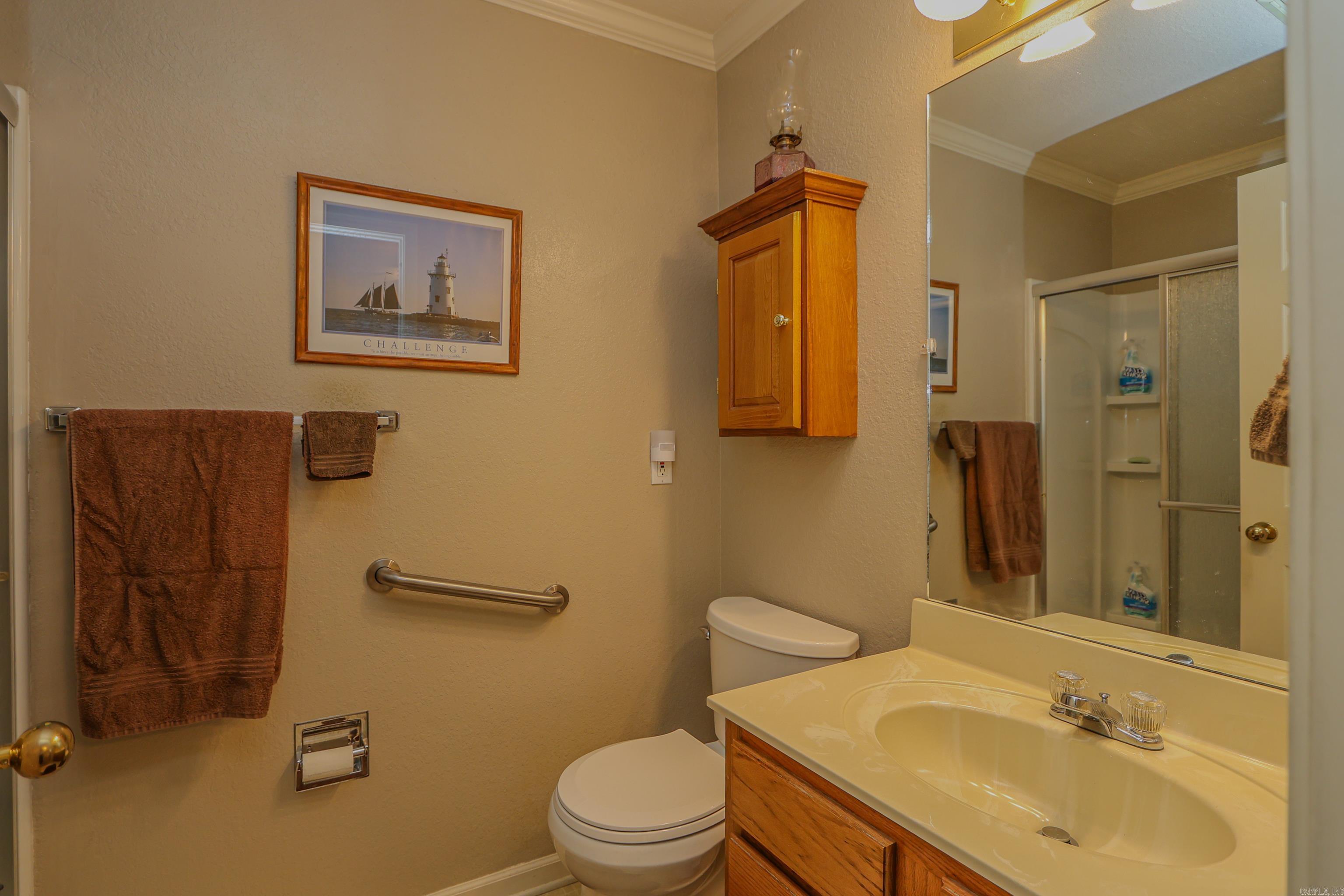 WALNUT CORNER - Residential