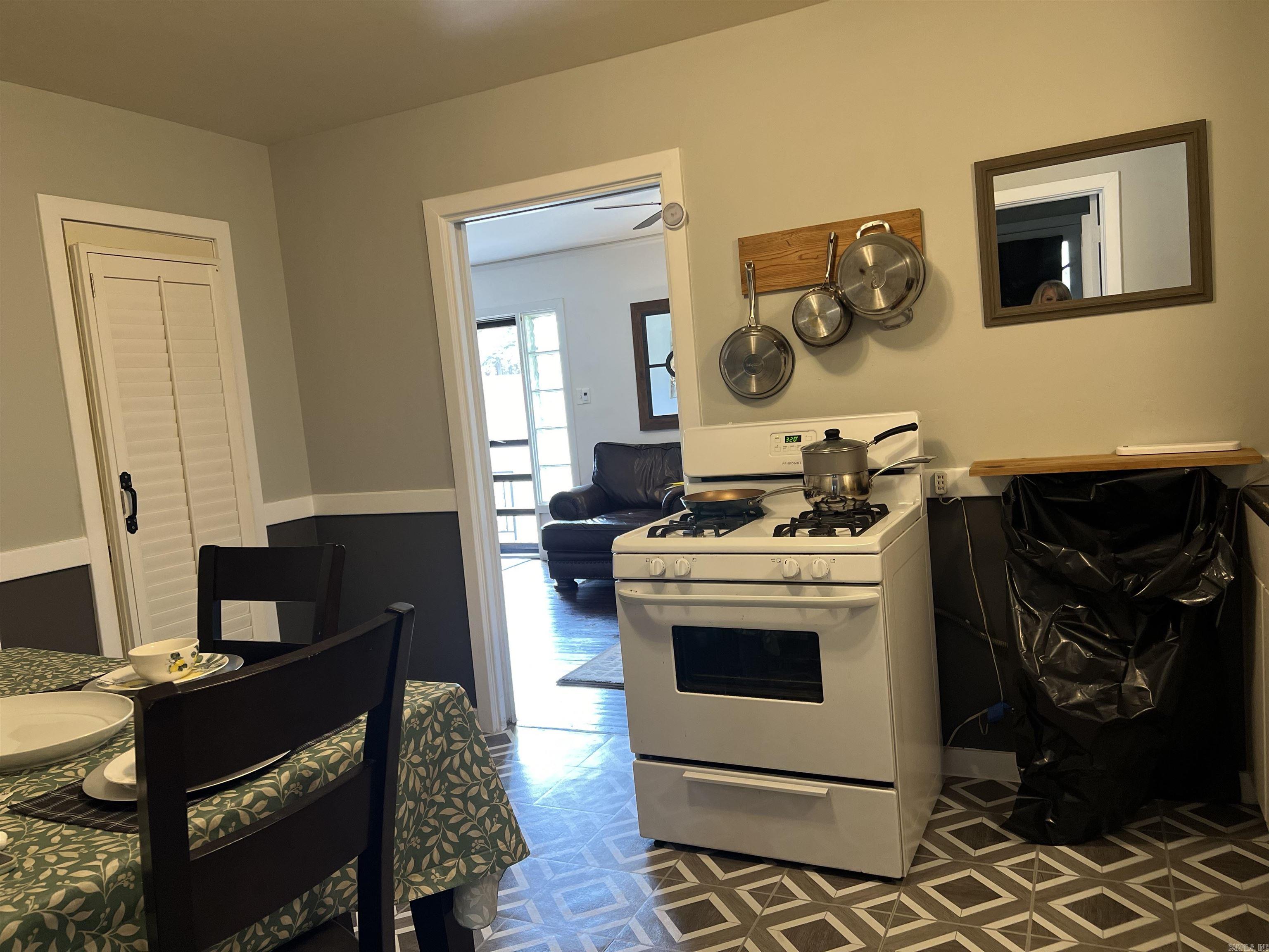 Searcy Outlots - Residential