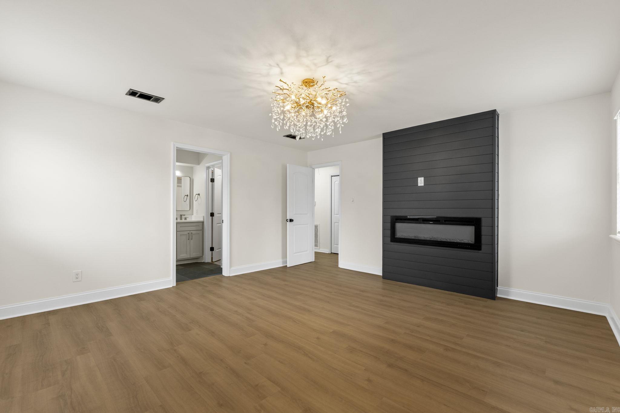 OVERBROOK - Residential