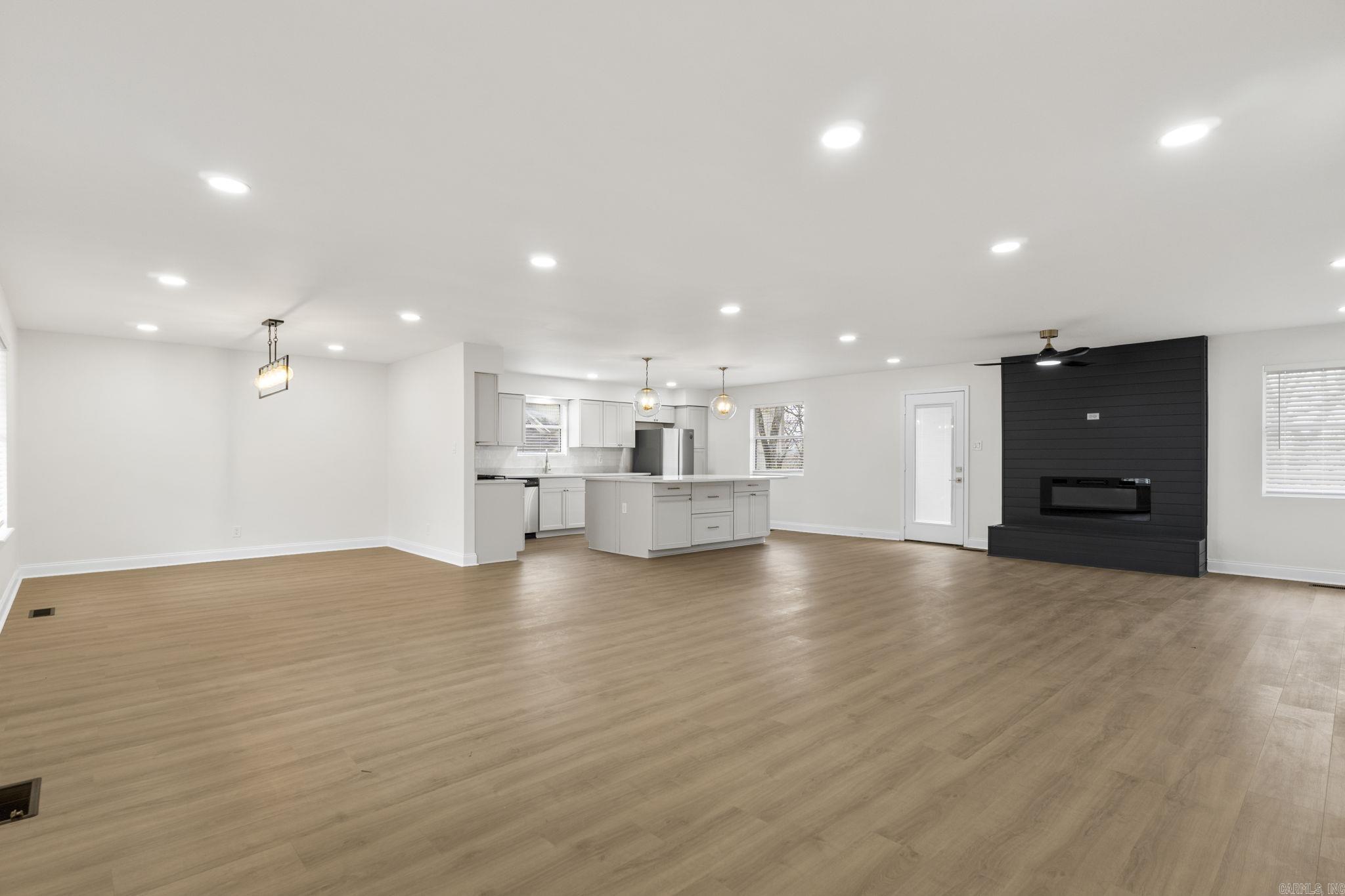 OVERBROOK - Residential