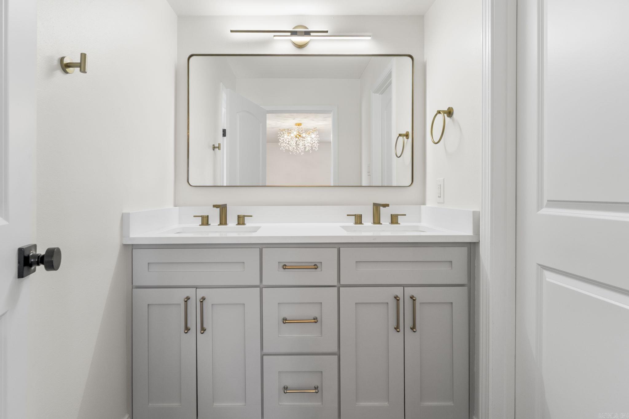 OVERBROOK - Residential