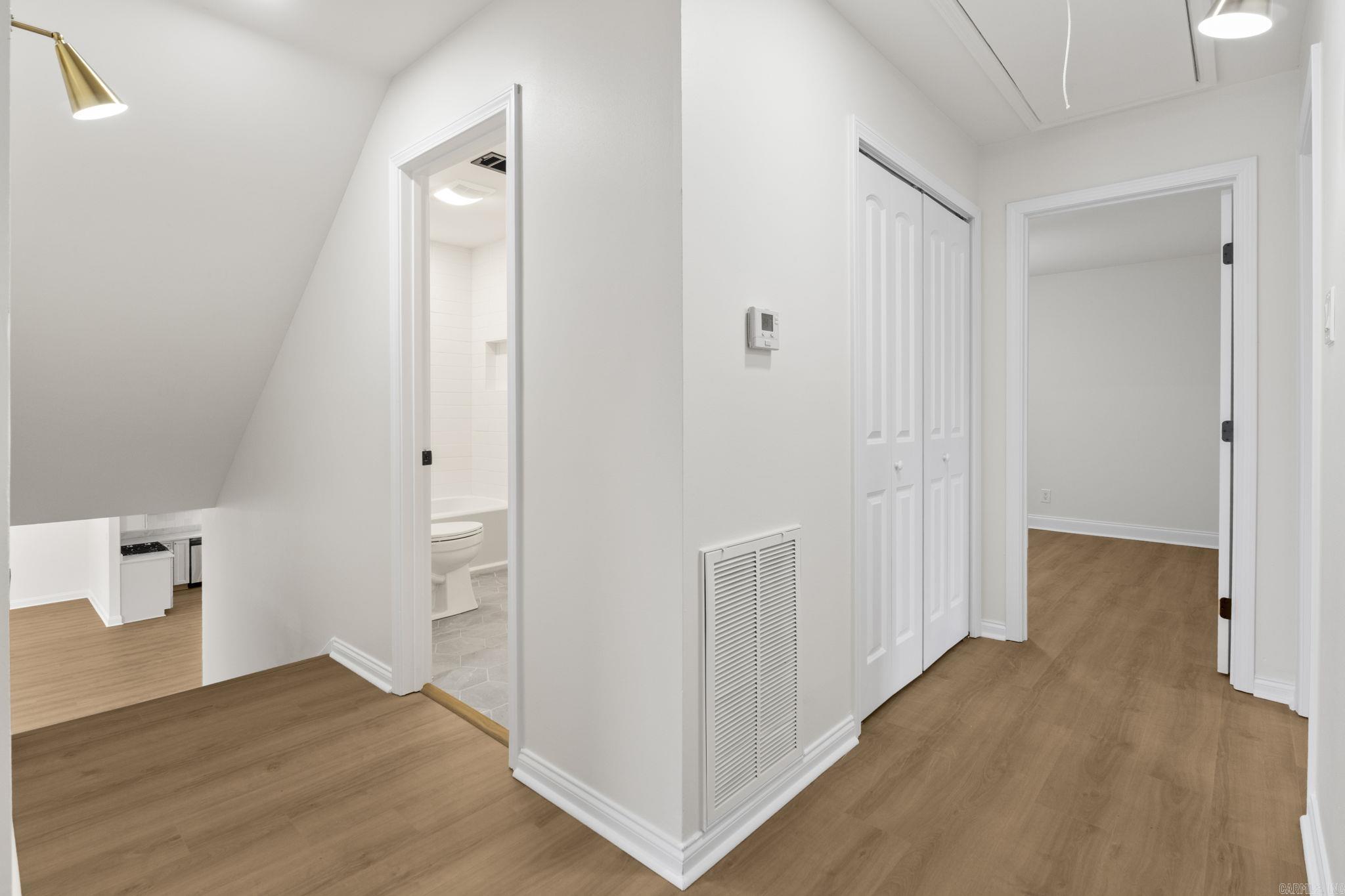 OVERBROOK - Residential