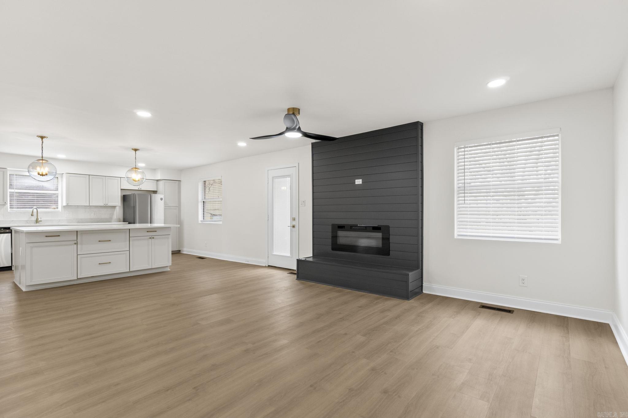 OVERBROOK - Residential