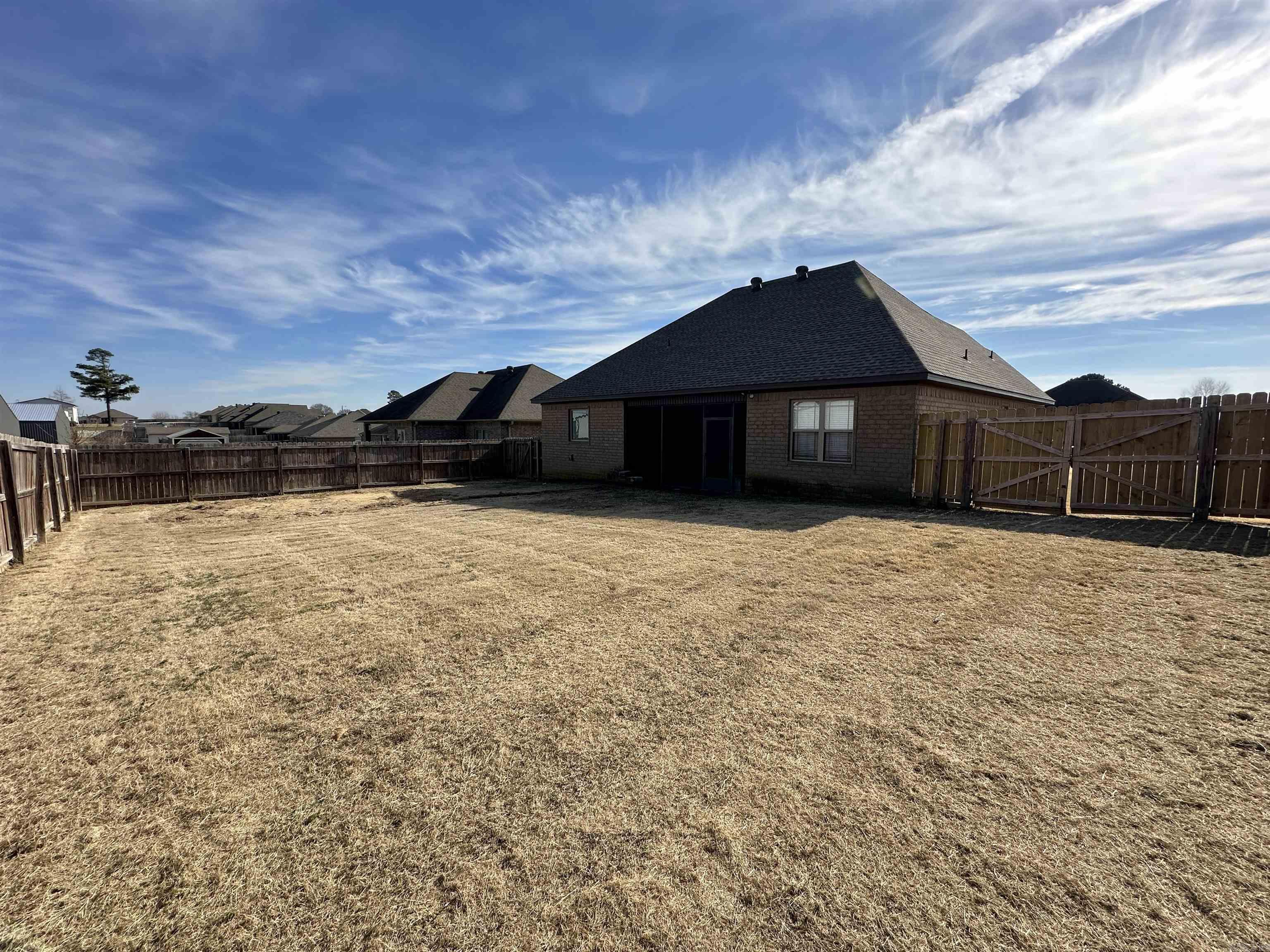 BROOKLAND HILLS - Residential