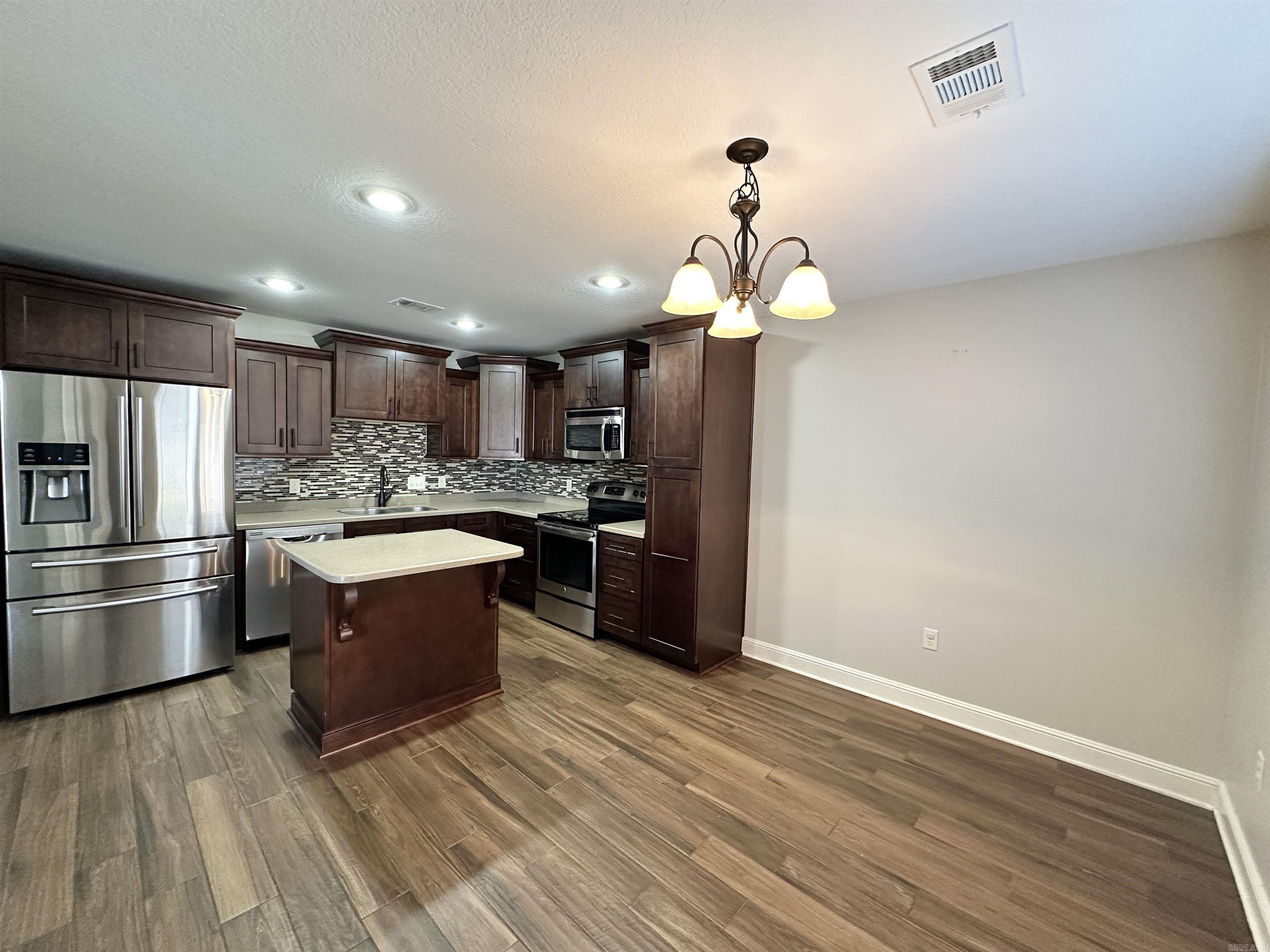 BROOKLAND HILLS - Residential