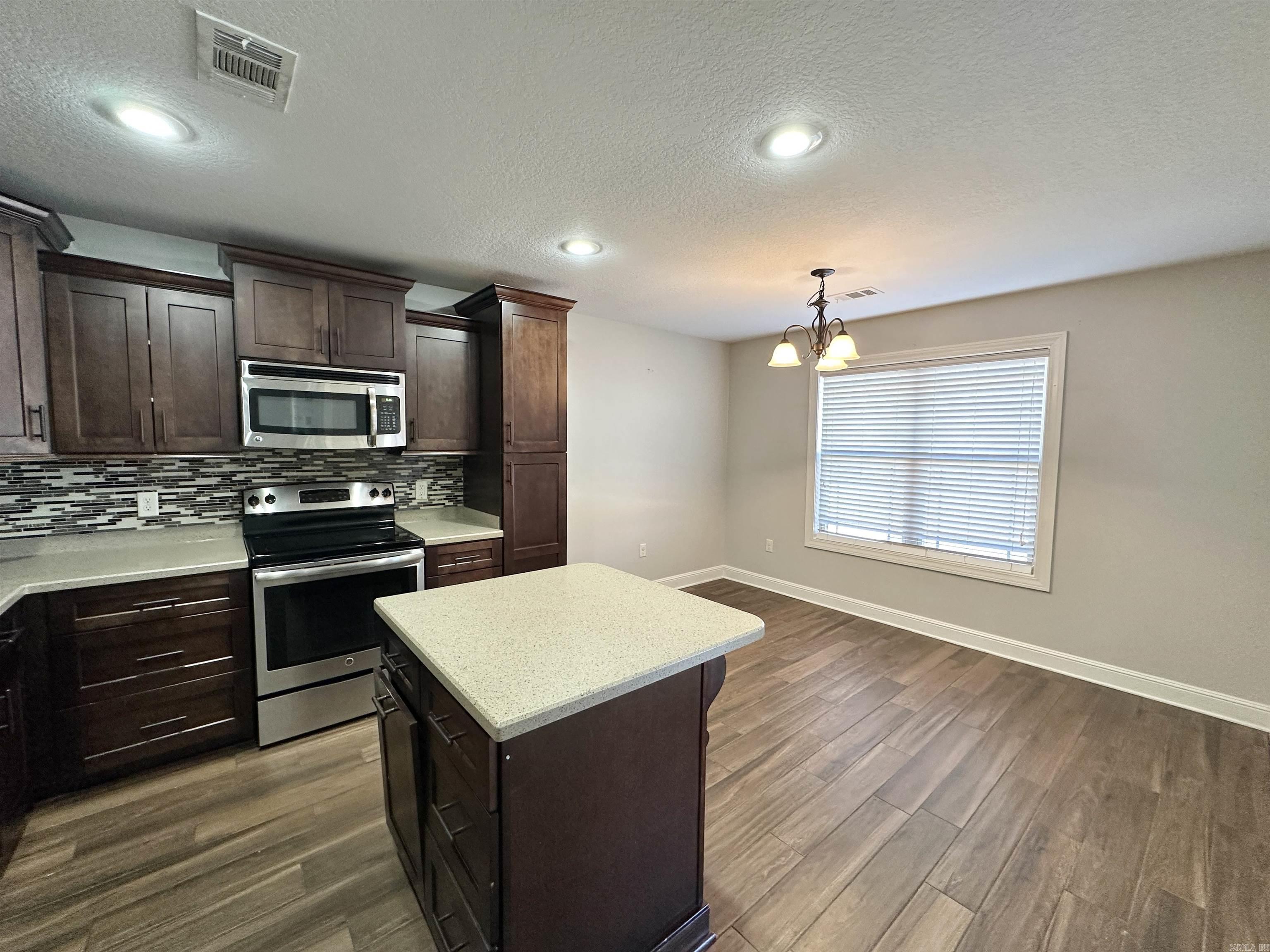 BROOKLAND HILLS - Residential