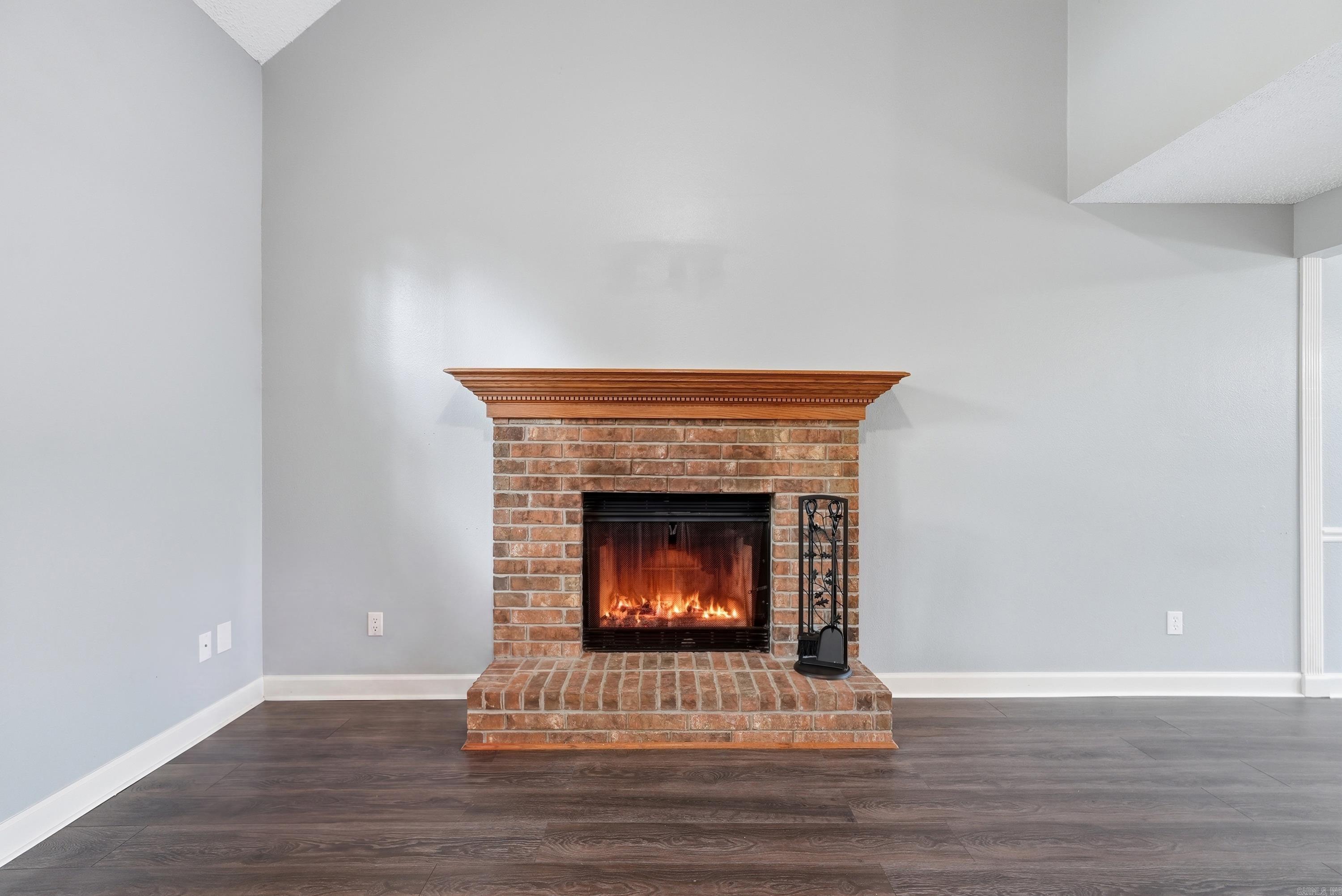 OTTER CREEK COMMUNITY - Residential