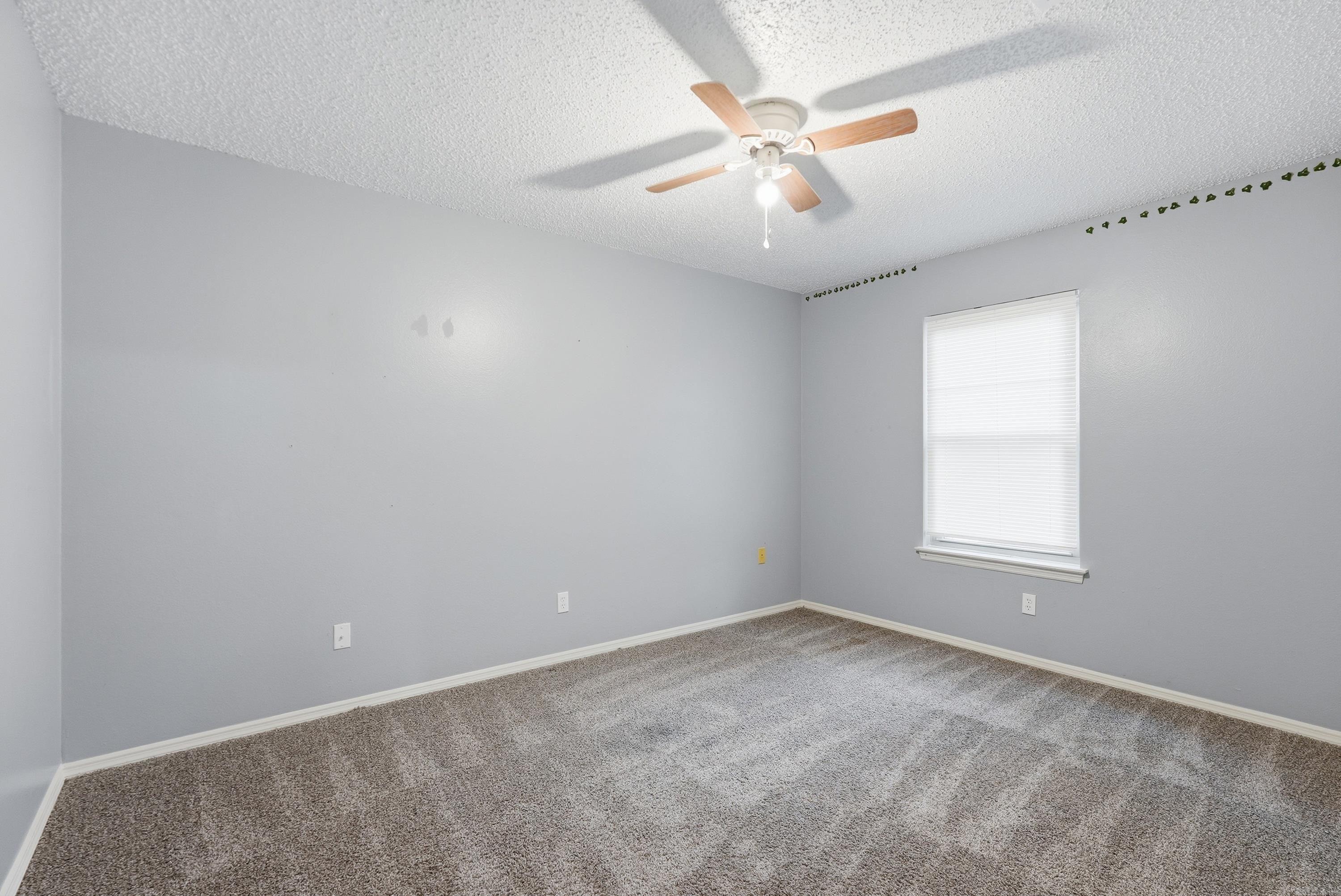 OTTER CREEK COMMUNITY - Residential