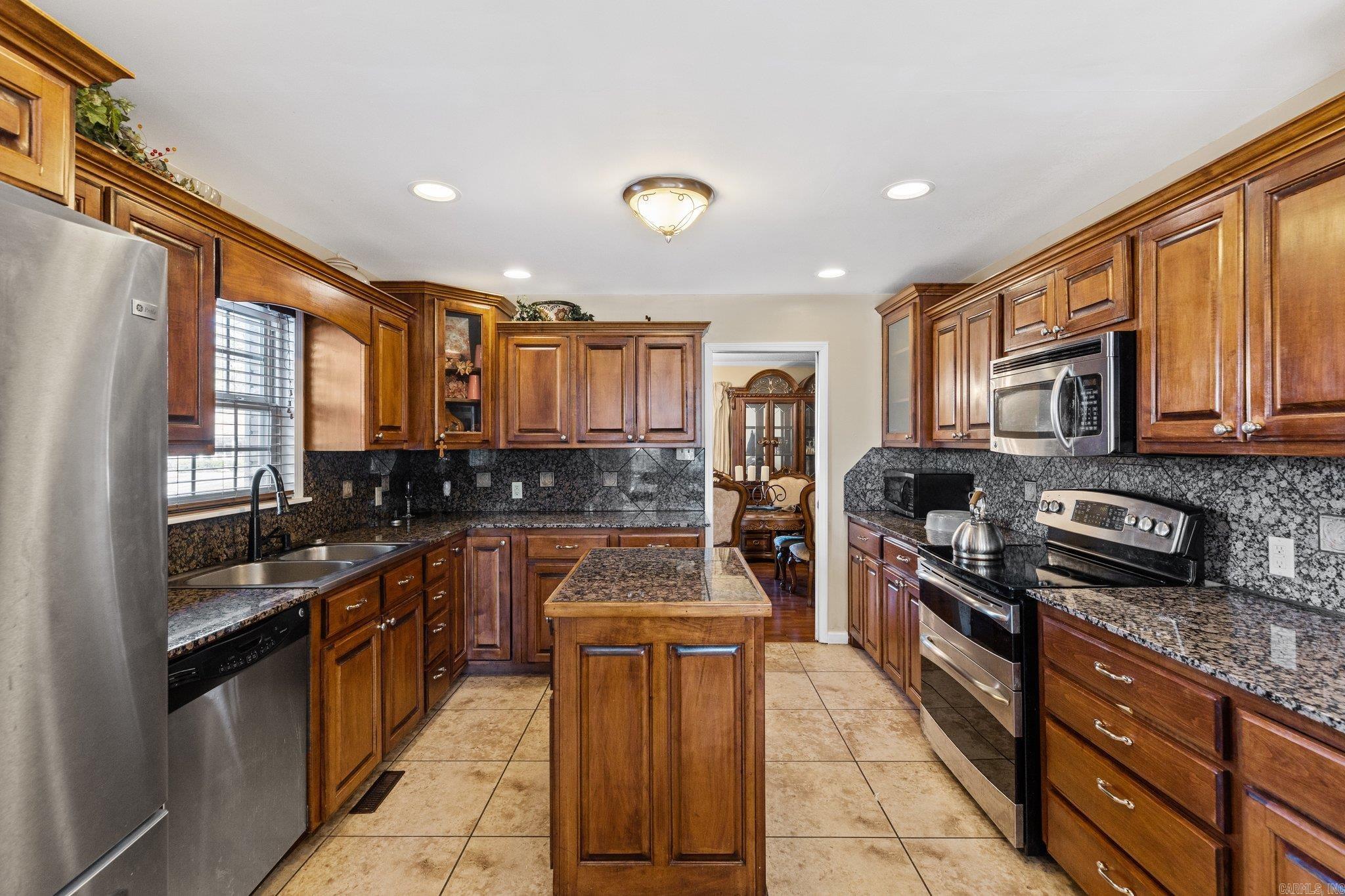 BEAU MONDE ADD - Residential