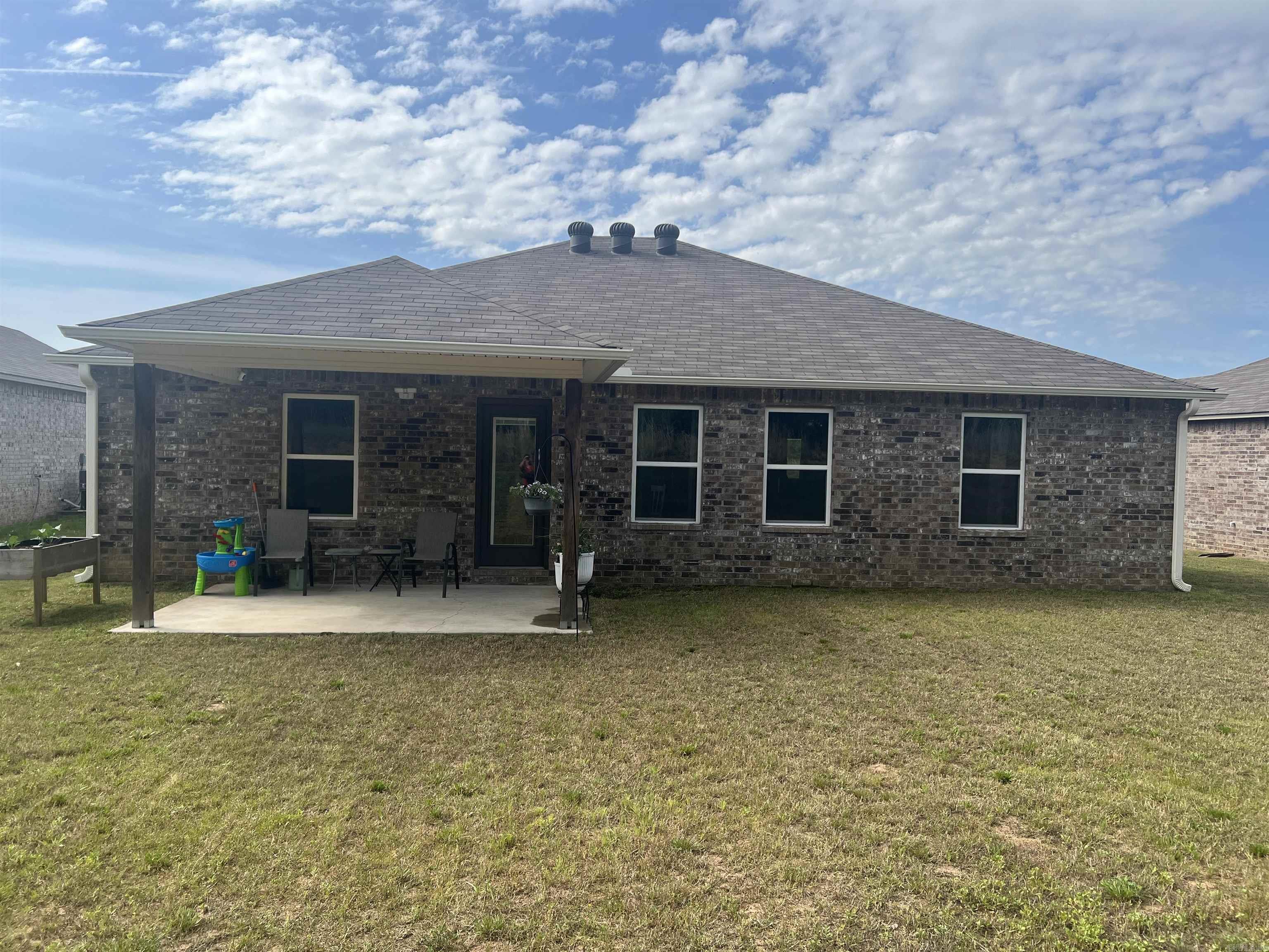 MUSEUM MEADOWS - Residential