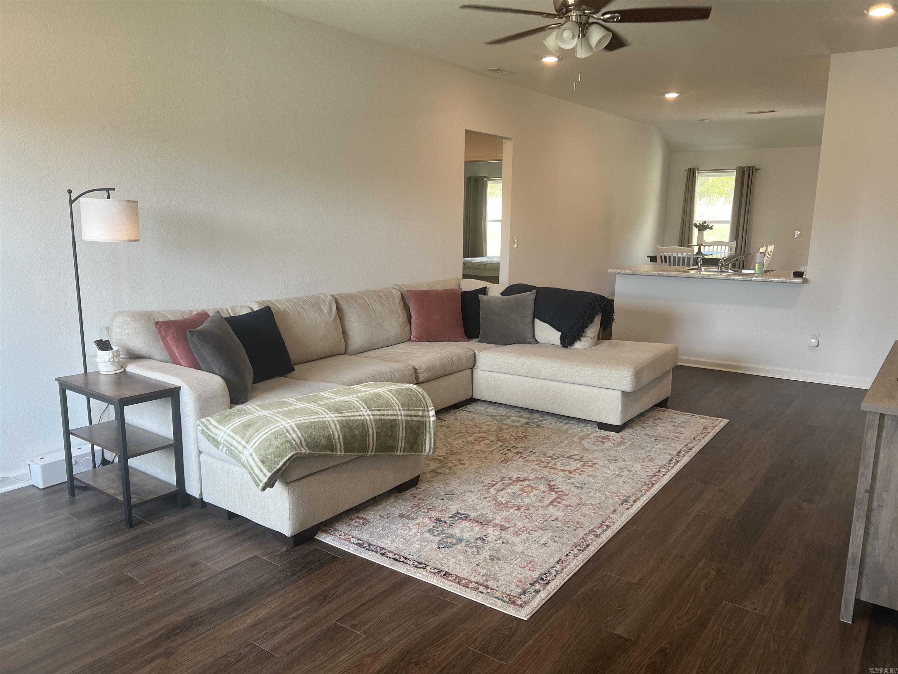 MUSEUM MEADOWS - Residential