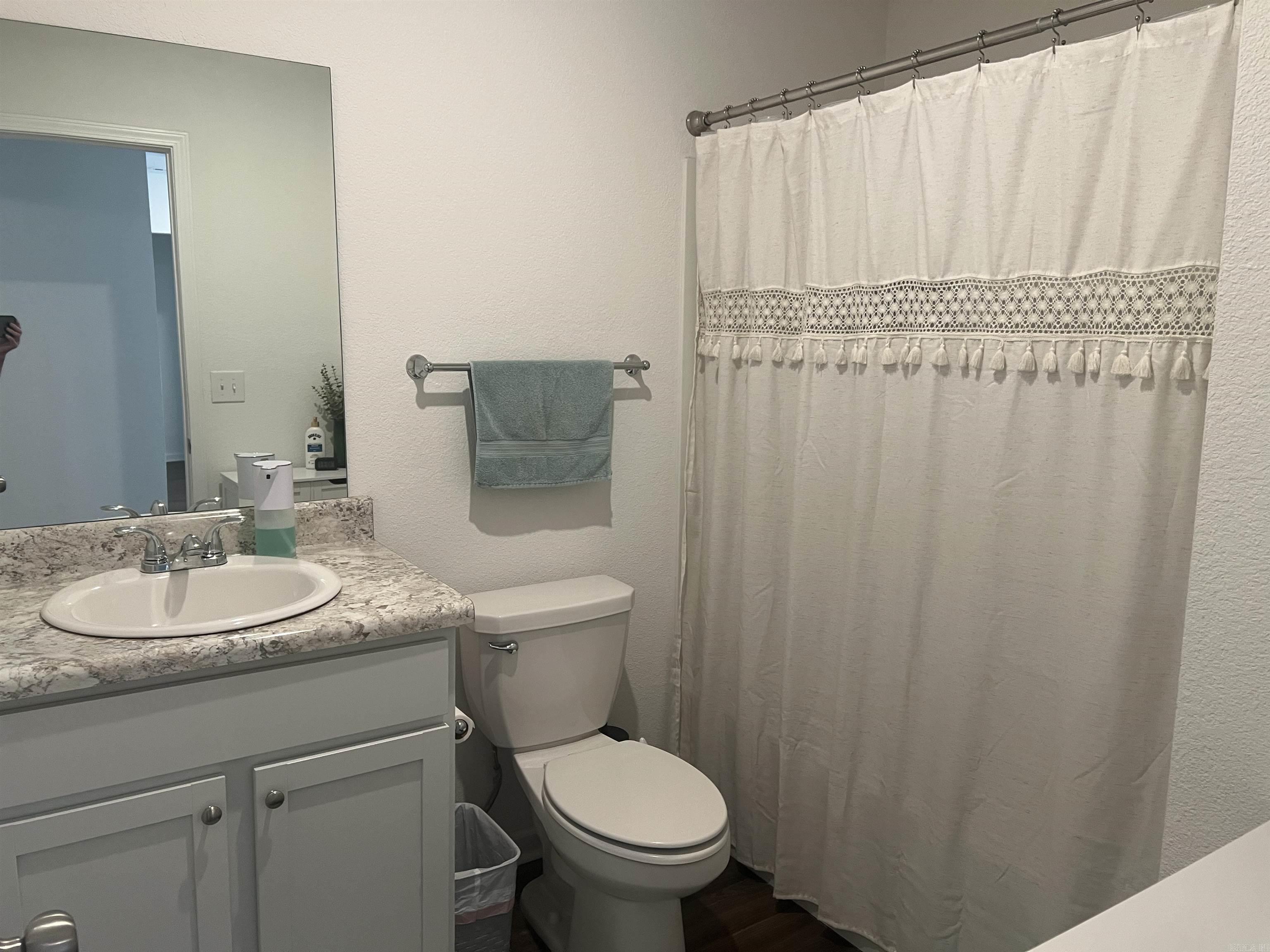 MUSEUM MEADOWS - Residential