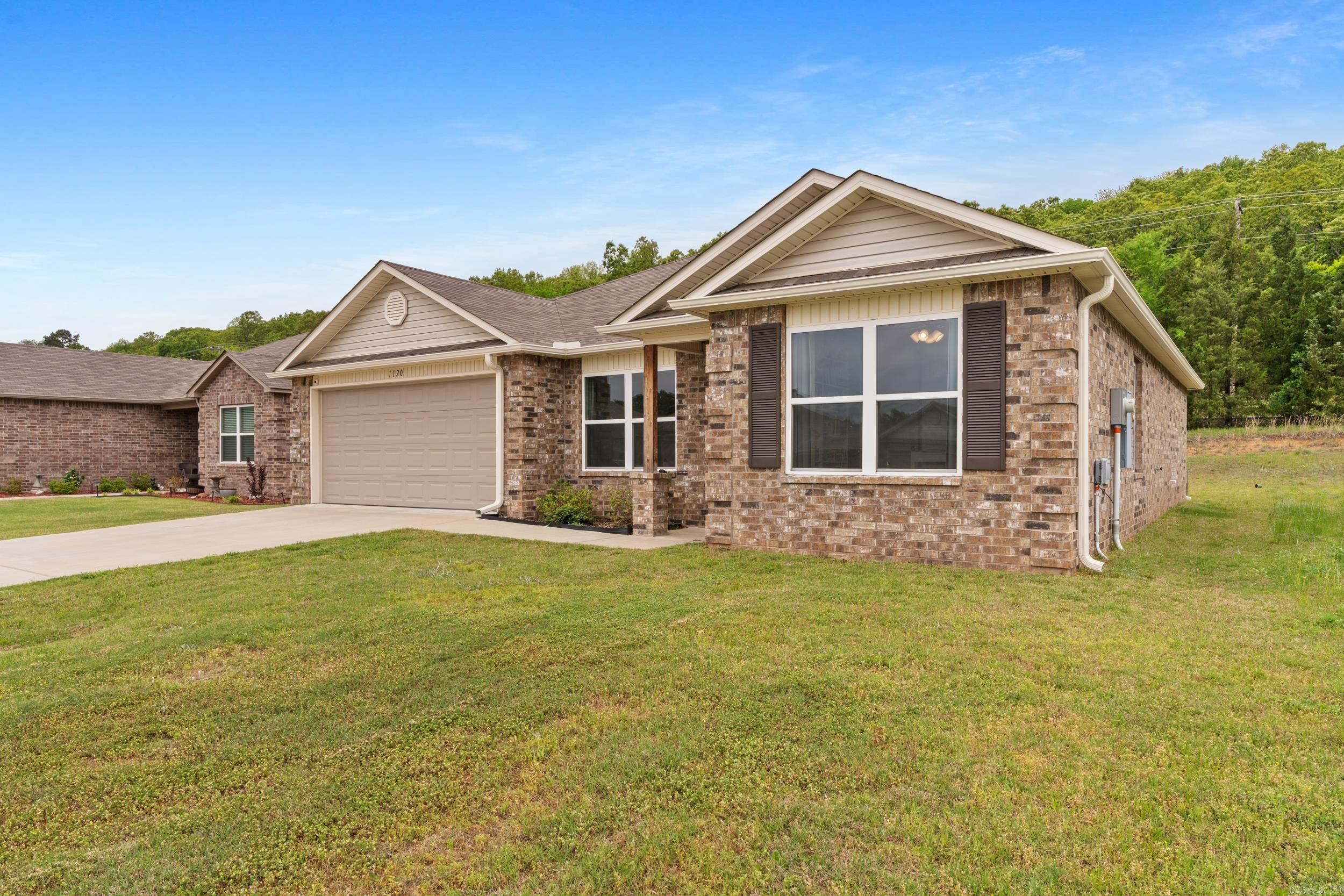 MUSEUM MEADOWS - Residential
