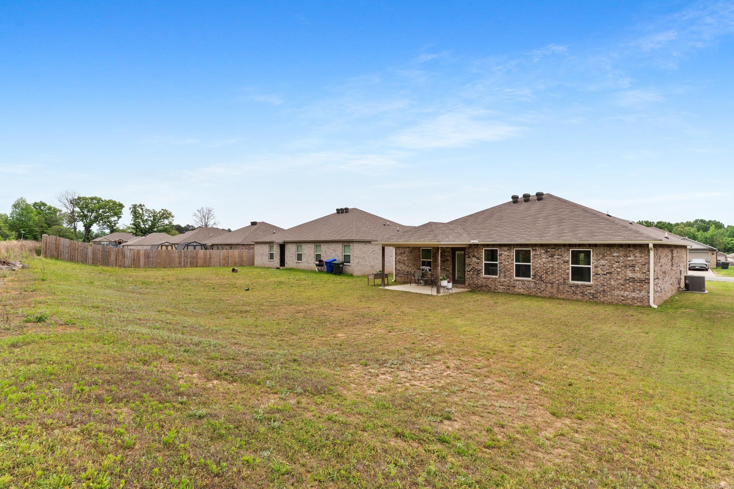 MUSEUM MEADOWS - Residential