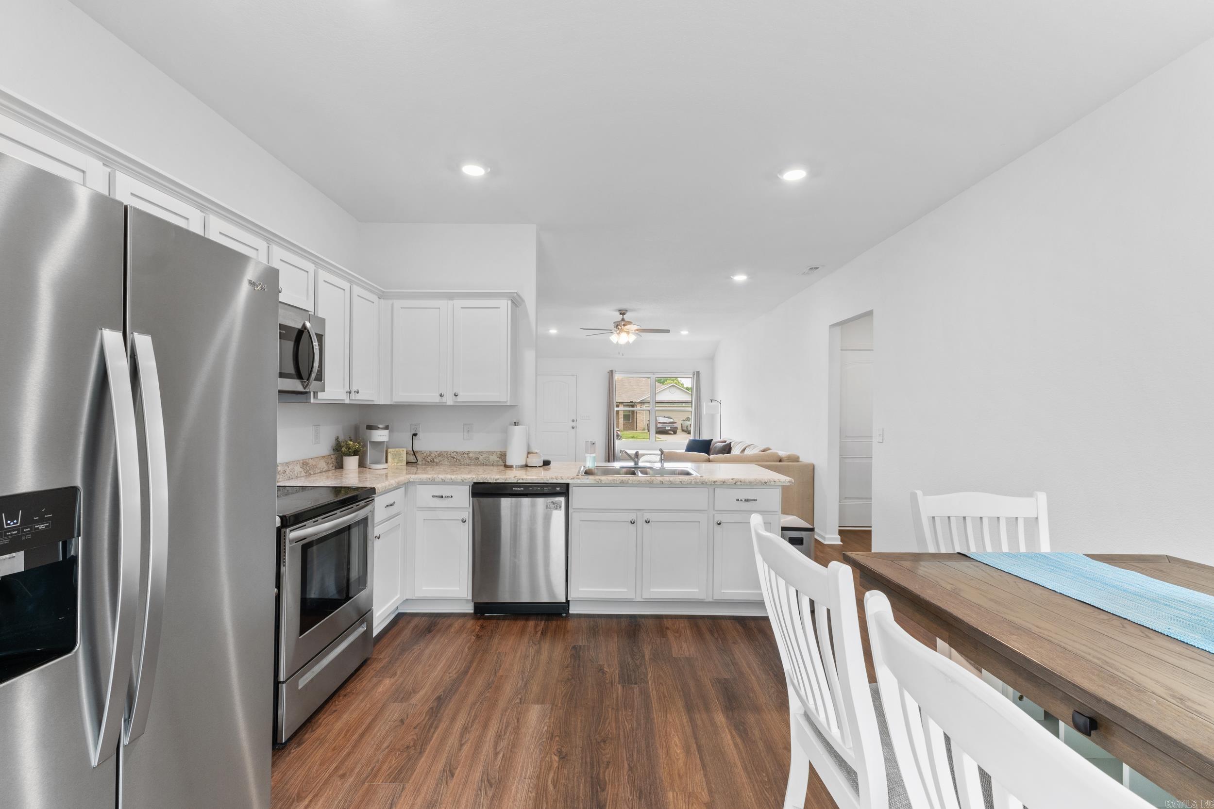 MUSEUM MEADOWS - Residential